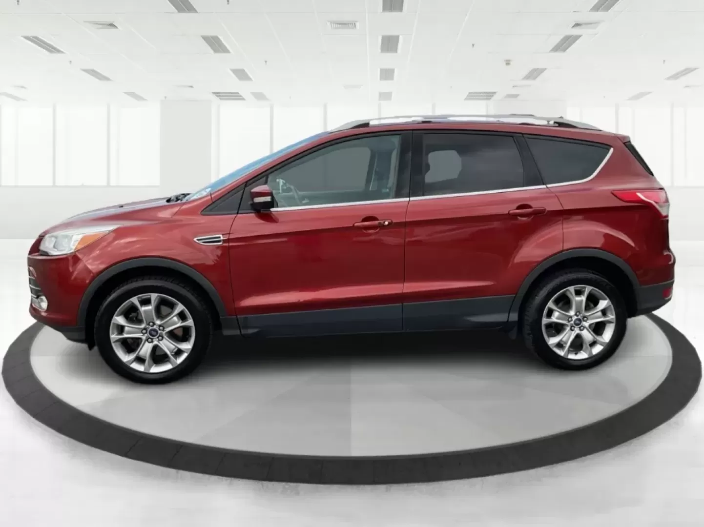 2014 Ford Escape Titanium (1FMCU9J97EU) with an Other engine, located at 1184 Kauffman Ave, Fairborn, OH, 45324, (937) 908-9800, 39.807072, -84.030914 - Elevate your daily commute and weekend adventures with the perfect blend of style and practicality-meet the 2014 Ford Escape Titanium, available now at Advantage Car and Credit in Fairborn, OH! This SUV is not just about getting from point A to point B; it's about enhancing your lifestyle, making it - Photo#5