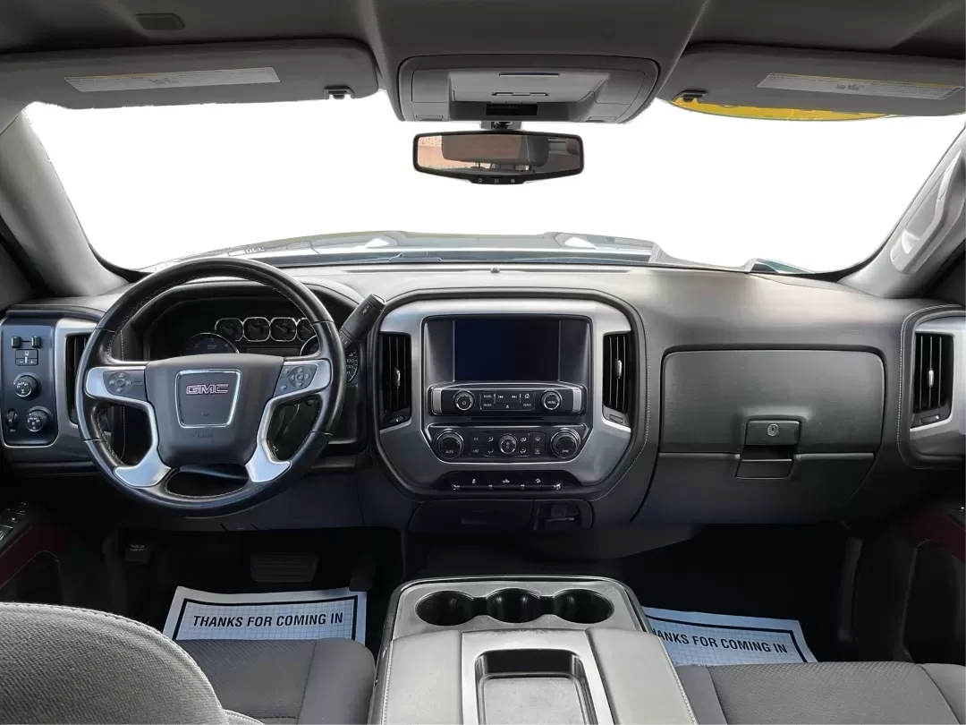 2018 GMC Sierra 1500 SLE (3GTU2MEC2JG) with an 5.3 engine, located at 1230 East Main St, Xenia, OH, 45385, (937) 908-9800, 39.688026, -83.910172 - Elevate your lifestyle with the unparalleled capability and comfort of the 2018 GMC Sierra 1500 SLE, now available at Advantage Car and Credit in Xenia, OH. This crew cab truck is not just a vehicle; it's a versatile companion for weekend adventures, family outings, and daily commutes alike. If you' - Photo#20