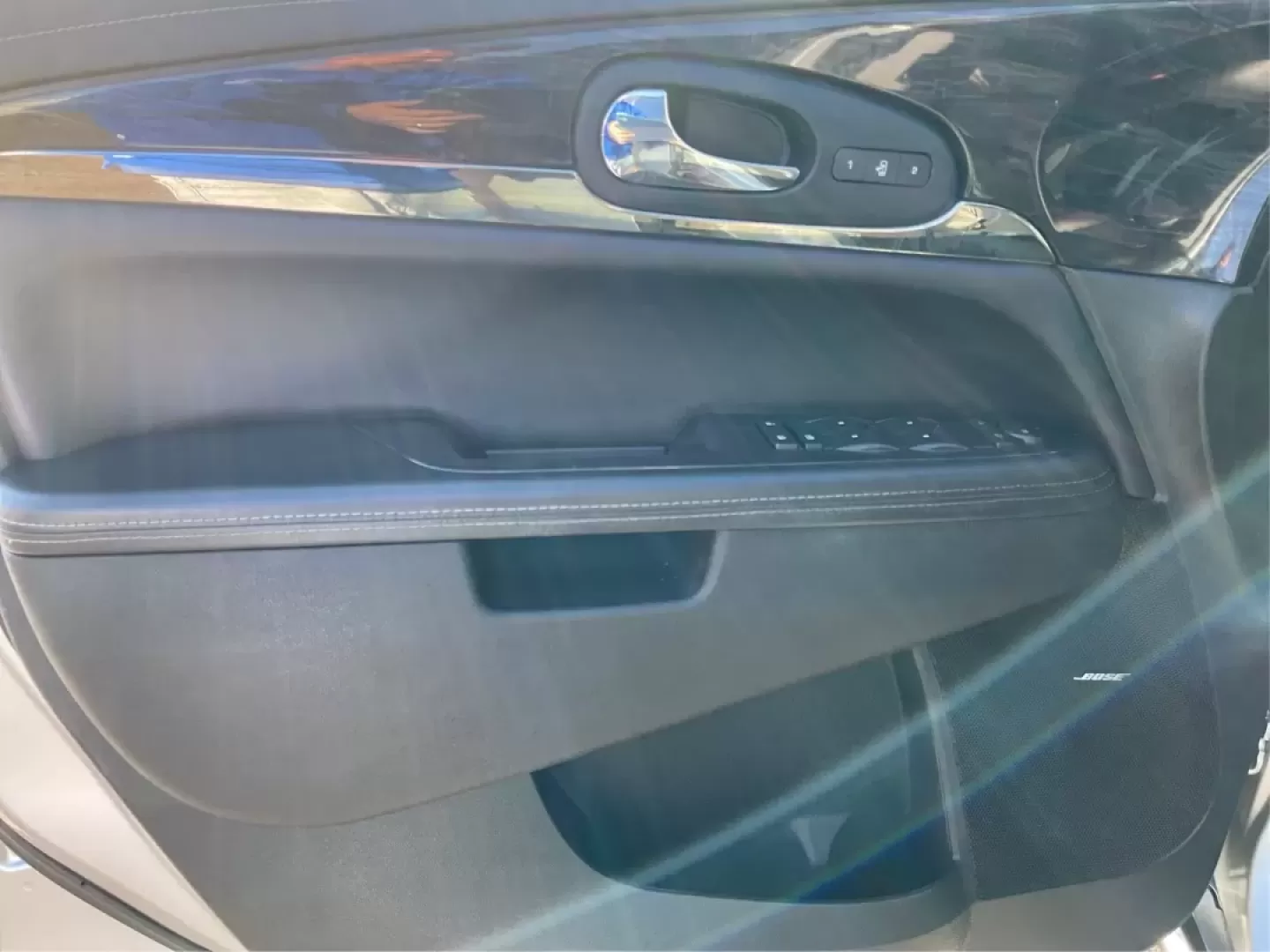 2015 Buick Enclave Leather (5GAKRBKD3FJ) with an 3.6L V-6 gasoline direct injection engine, located at 8750 N County Rd 25A, Piqua, OH, 45356, (937) 908-9800, 40.164391, -84.232513 - **Discover Your Next Adventure with the 2015 Buick Enclave at Advantage Car and Credit - Piqua!**<br /> <br /> Are you ready to elevate your family adventures or daily commutes? The 2015 Buick Enclave is the perfect vehicle for growing families and weekend explorers alike. With its spacious interior - Photo#18