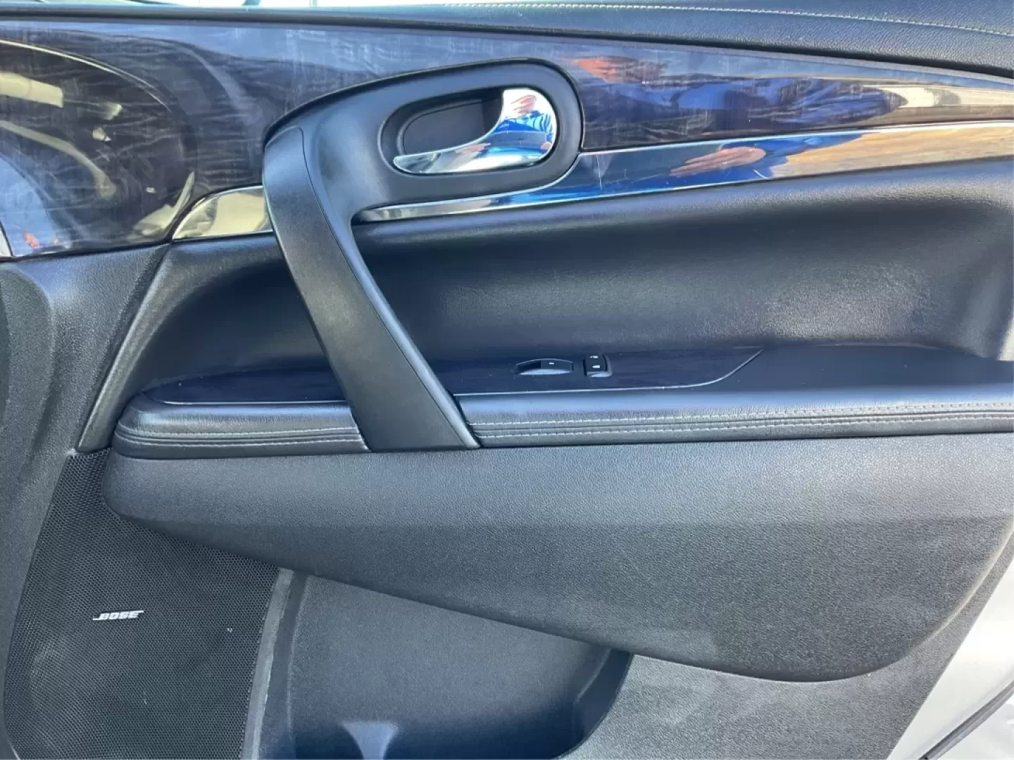 2015 Buick Enclave Leather (5GAKRBKD3FJ) with an 3.6L V-6 gasoline direct injection engine, located at 8750 N County Rd 25A, Piqua, OH, 45356, (937) 908-9800, 40.164391, -84.232513 - **Discover Your Next Adventure with the 2015 Buick Enclave at Advantage Car and Credit - Piqua!**<br /> <br /> Are you ready to elevate your family adventures or daily commutes? The 2015 Buick Enclave is the perfect vehicle for growing families and weekend explorers alike. With its spacious interior - Photo#19