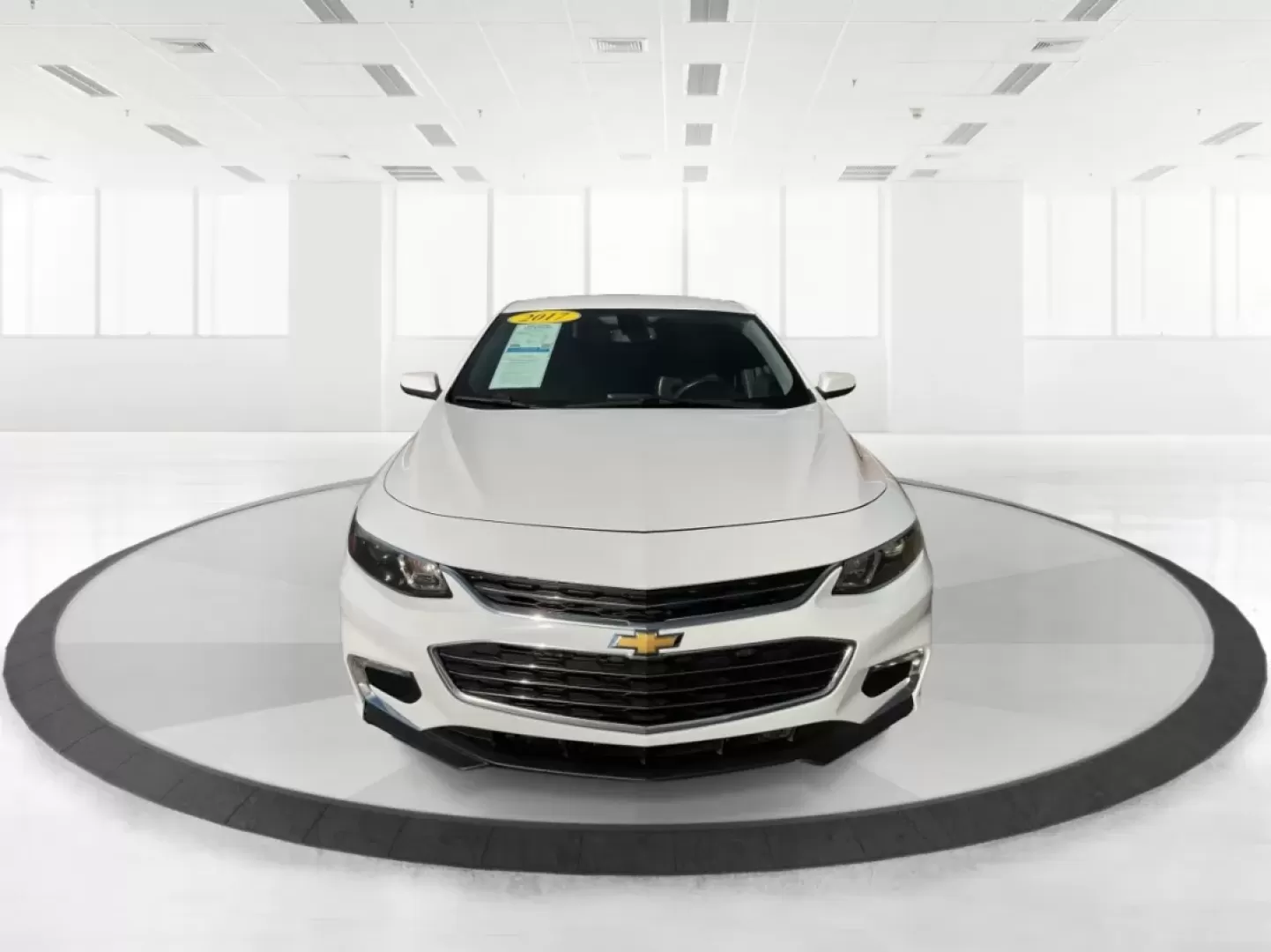 2017 Chevrolet Malibu 1LT (1G1ZE5ST4HF) with an 1.5L I-4 gasoline direct injection engine, located at 1184 Kauffman Ave, Fairborn, OH, 45324, (937) 908-9800, 39.807072, -84.030914 - ### Drive Your Dreams with This 2017 Chevrolet Malibu Perfect for Modern Living!<br /> <br /> Are you in search of a reliable sedan that balances comfort, efficiency, and style? Look no further than this stunning 2017 Chevrolet Malibu 1LT, available now at Advantage Car and Credit in Fairborn, OH. - Photo#7