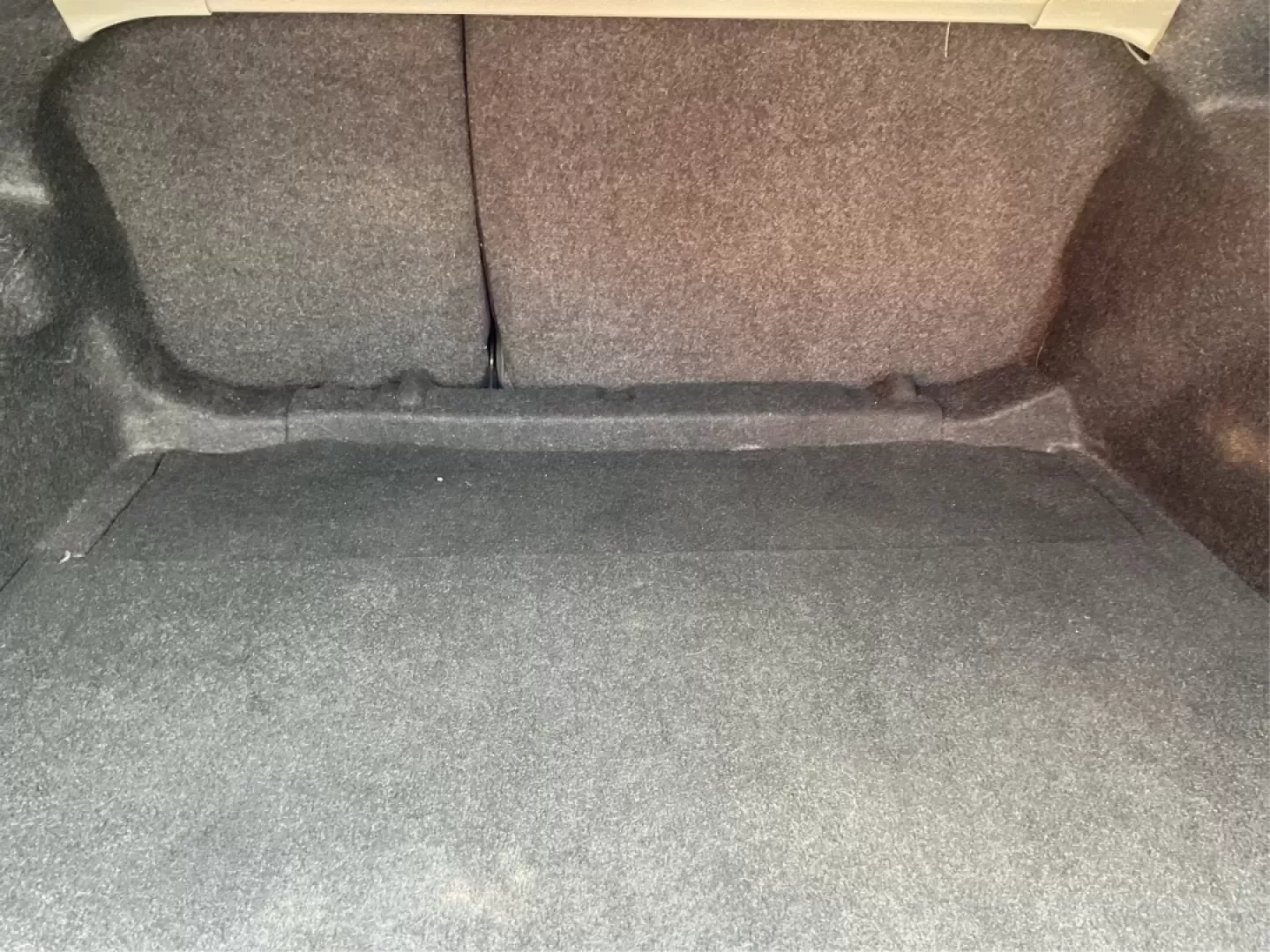 2017 Chevrolet Malibu 1LT (1G1ZE5ST4HF) with an 1.5L I-4 gasoline direct injection engine, located at 1184 Kauffman Ave, Fairborn, OH, 45324, (937) 908-9800, 39.807072, -84.030914 - ### Drive Your Dreams with This 2017 Chevrolet Malibu Perfect for Modern Living!<br /> <br /> Are you in search of a reliable sedan that balances comfort, efficiency, and style? Look no further than this stunning 2017 Chevrolet Malibu 1LT, available now at Advantage Car and Credit in Fairborn, OH. - Photo#12