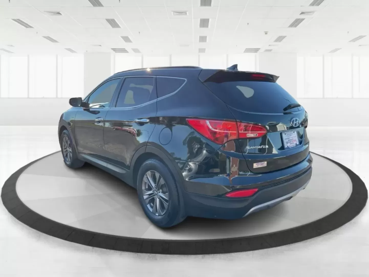 2013 Hyundai Santa Fe Sport (5XYZU3LB9DG) with an Theta II 2.4L I-4 gasoline direct injection engine, located at 880 E. National Road, Vandalia, OH, 45377, (937) 908-9800, 39.891918, -84.183594 - **Experience Freedom and Adventure in This 2013 Hyundai Santa Fe Sport!** <br /> <br /> Are you ready to take your family on unforgettable road trips or tackle your daily commute with confidence? The 2013 Hyundai Santa Fe Sport, available at Advantage Car and Credit in Vandalia, OH, is the perfect - Photo#4