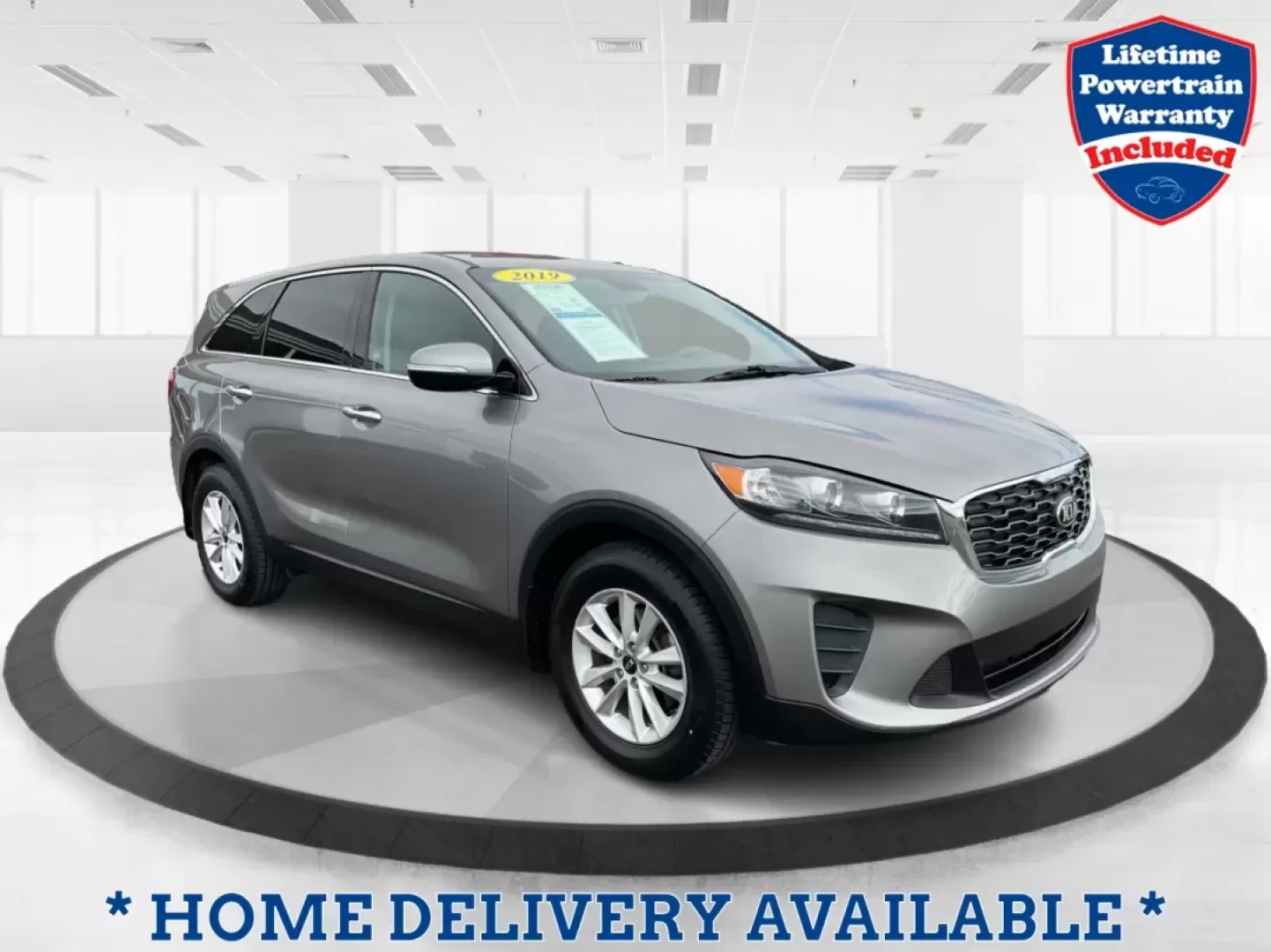 2019 Kia Sorento 2.4L LX (5XYPG4A33KG) with an 2.4L I-4 gasoline direct injection engine, located at 1951 S Dayton Lakeview Rd., New Carlisle, OH, 45344, (937) 908-9800, 39.890999, -84.050255 - **Discover Your Next Adventure with the 2019 Kia Sorento at Advantage Car and Credit!**<br /> <br /> Are you ready to elevate your lifestyle with a vehicle that perfectly blends comfort, versatility, and style? Look no further than the 2019 Kia Sorento, available now at Advantage Car and Credit in N - Photo#0