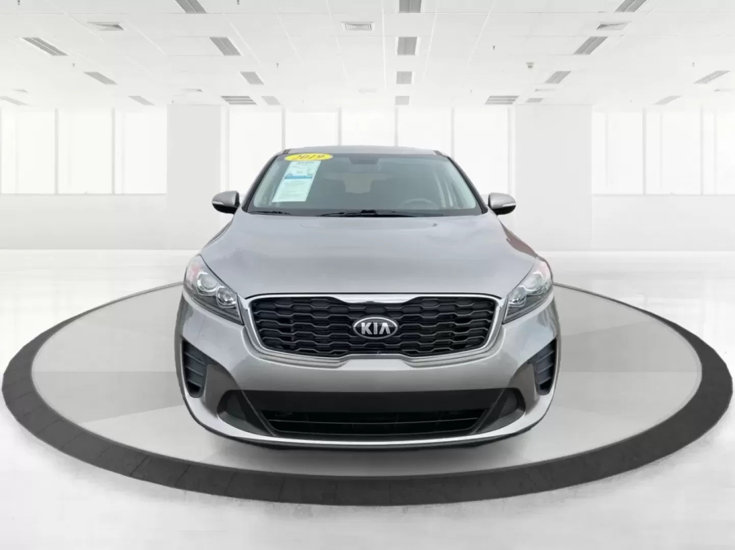 2019 Kia Sorento 2.4L LX (5XYPG4A33KG) with an 2.4L I-4 gasoline direct injection engine, located at 1951 S Dayton Lakeview Rd., New Carlisle, OH, 45344, (937) 908-9800, 39.890999, -84.050255 - **Discover Your Next Adventure with the 2019 Kia Sorento at Advantage Car and Credit!**<br /> <br /> Are you ready to elevate your lifestyle with a vehicle that perfectly blends comfort, versatility, and style? Look no further than the 2019 Kia Sorento, available now at Advantage Car and Credit in N - Photo#7