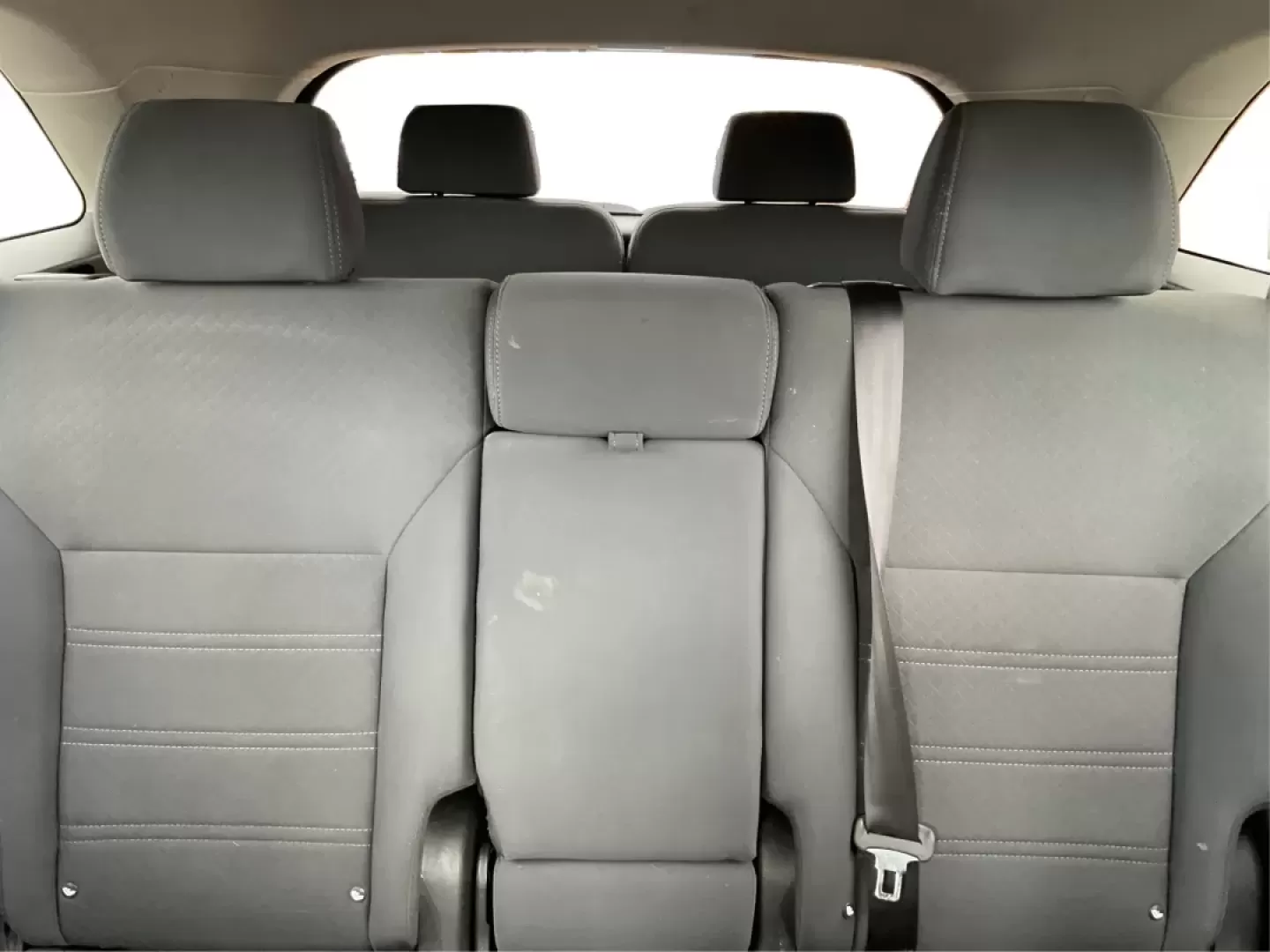 2019 Kia Sorento 2.4L LX (5XYPG4A33KG) with an 2.4L I-4 gasoline direct injection engine, located at 1951 S Dayton Lakeview Rd., New Carlisle, OH, 45344, (937) 908-9800, 39.890999, -84.050255 - **Discover Your Next Adventure with the 2019 Kia Sorento at Advantage Car and Credit!**<br /> <br /> Are you ready to elevate your lifestyle with a vehicle that perfectly blends comfort, versatility, and style? Look no further than the 2019 Kia Sorento, available now at Advantage Car and Credit in N - Photo#14