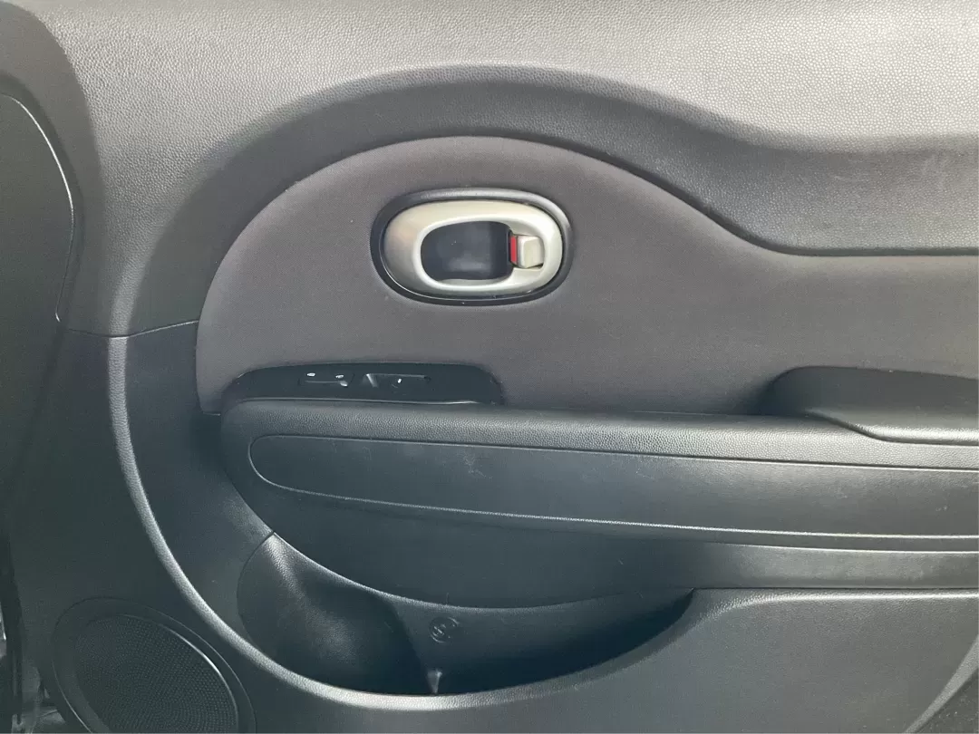 2016 Kia Soul Base (KNDJN2A25G7) with an Other engine, located at 401 Woodman Dr, Riverside, OH, 45431, (937) 908-9800, 39.760899, -84.123421 - **Unleash Your Adventures with the 2016 Kia Soul at Advantage Car and Credit - Riverside!**<br /> <br /> Are you ready to elevate your daily commutes and weekend getaways? The 2016 Kia Soul is the perfect vehicle for those seeking a blend of style, comfort, and practicality. With its spacious interi - Photo#18