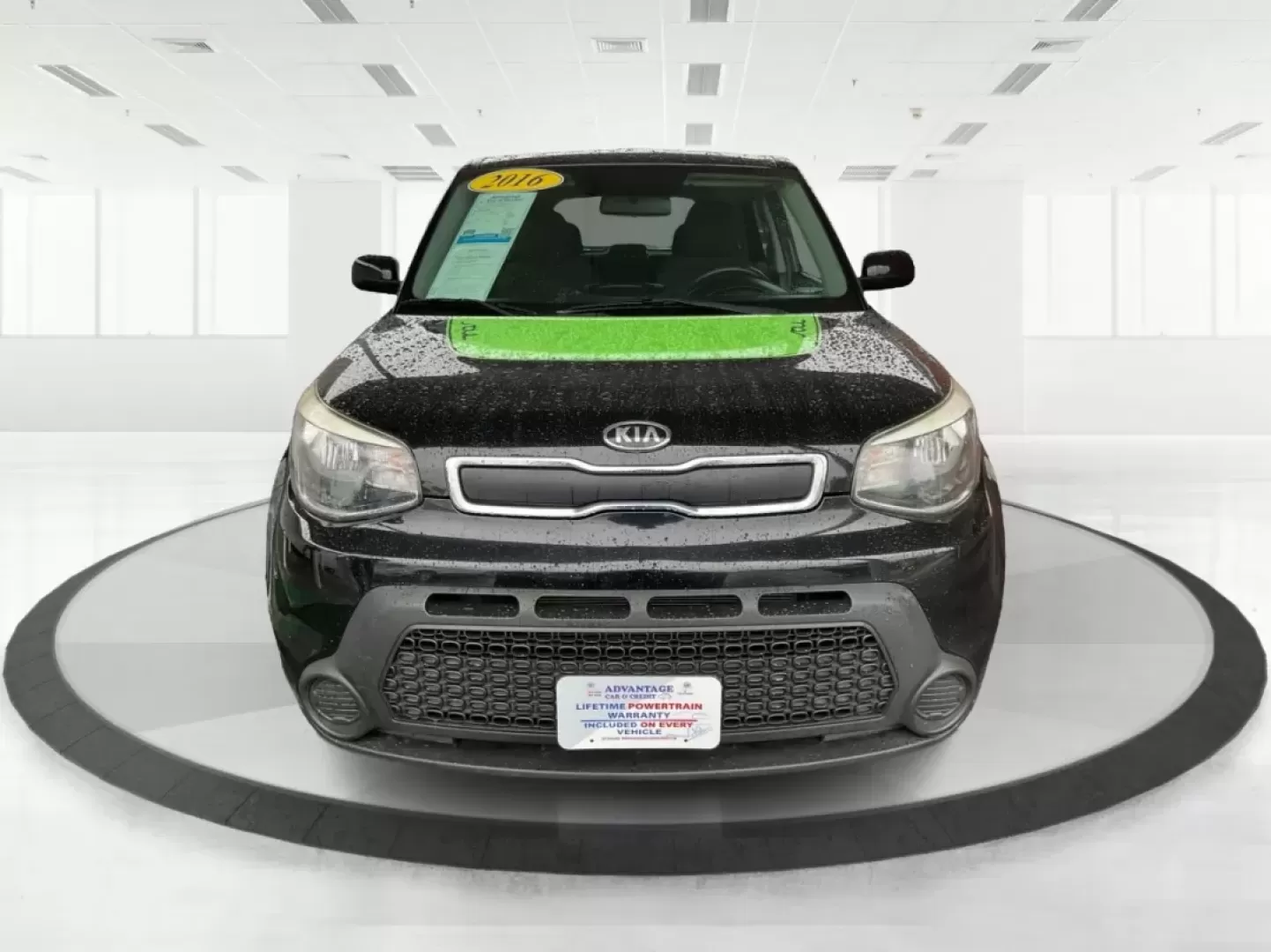2016 Kia Soul Base (KNDJN2A25G7) with an 1.6L L4 DOHC 16V engine, 6A transmission, located at 1951 S Dayton Lakeview Rd., New Carlisle, OH, 45344, (937) 908-9800, 39.890999, -84.050255 - **Unleash Your Adventures with the 2016 Kia Soul at Advantage Car and Credit - Riverside!**<br /> <br /> Are you ready to elevate your daily commutes and weekend getaways? The 2016 Kia Soul is the perfect vehicle for those seeking a blend of style, comfort, and practicality. With its spacious interi - Photo#7