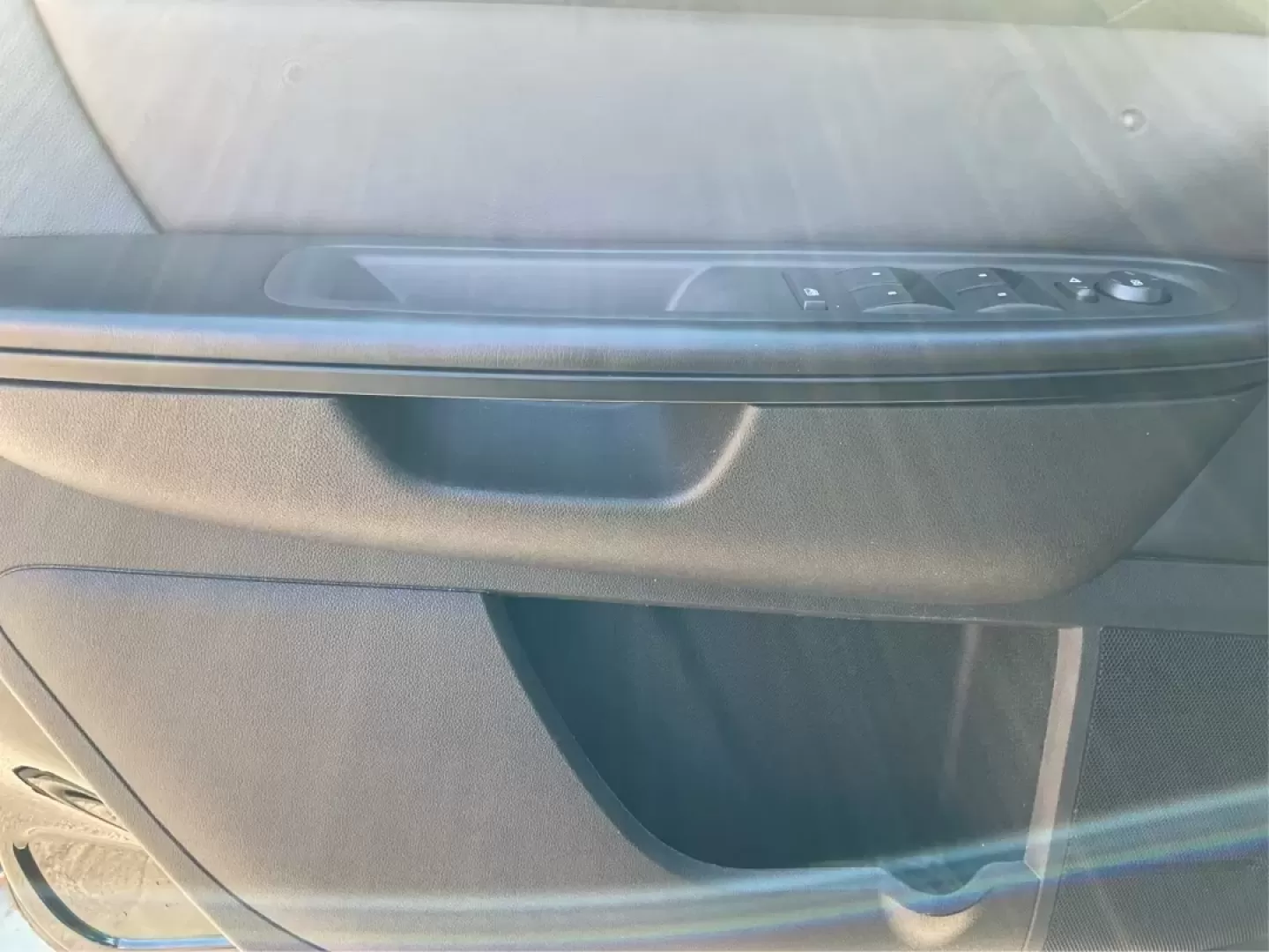 2014 GMC Acadia SLE-2 (1GKKRPKD9EJ) with an 3.6L V-6 gasoline direct injection engine, located at 1099 N County Rd 25A , Troy, OH, 45373, (937) 908-9800, 40.057079, -84.212883 - **Explore Life's Adventures with the 2014 GMC Acadia SLE-2**<br /> <br /> Are you ready to elevate your family road trips, daily commutes, or weekend getaways? The 2014 GMC Acadia SLE-2 is the ideal SUV that seamlessly blends comfort, capability, and style, making it perfect for growing families and - Photo#18