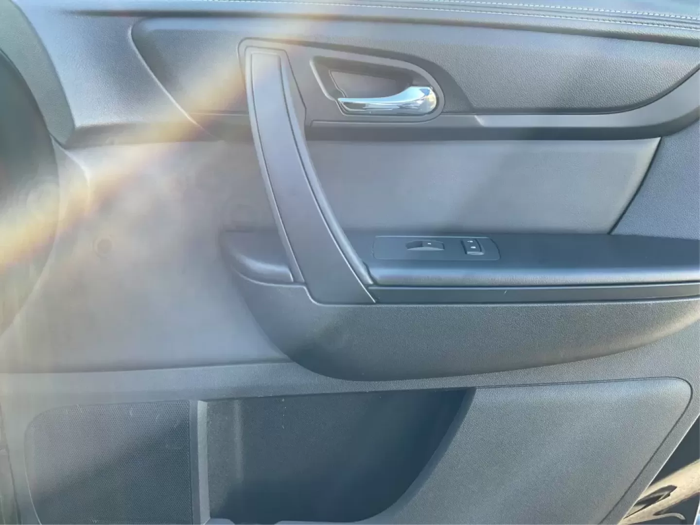 2014 GMC Acadia SLE-2 (1GKKRPKD9EJ) with an 3.6L V-6 gasoline direct injection engine, located at 1099 N County Rd 25A , Troy, OH, 45373, (937) 908-9800, 40.057079, -84.212883 - **Explore Life's Adventures with the 2014 GMC Acadia SLE-2**<br /> <br /> Are you ready to elevate your family road trips, daily commutes, or weekend getaways? The 2014 GMC Acadia SLE-2 is the ideal SUV that seamlessly blends comfort, capability, and style, making it perfect for growing families and - Photo#19