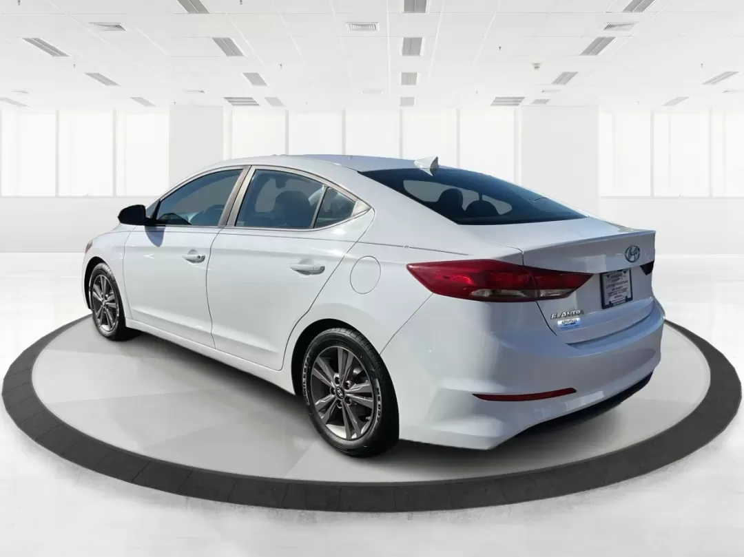 2018 Hyundai Elantra SEL (5NPD84LF6JH) with an Nu 2L I-4 DOHC engine, located at 8750 N County Rd 25A, Piqua, OH, 45356, (937) 908-9800, 40.164391, -84.232513 - **Elevate Your Daily Drive with the 2018 Hyundai Elantra SEL Perfect for Commuters and Families Alike!**<br /> <br /> Are you searching for a reliable and stylish vehicle that fits into your busy lifestyle? At Advantage Car and Credit - Piqua, we understand that finding the right car can be challen - Photo#4