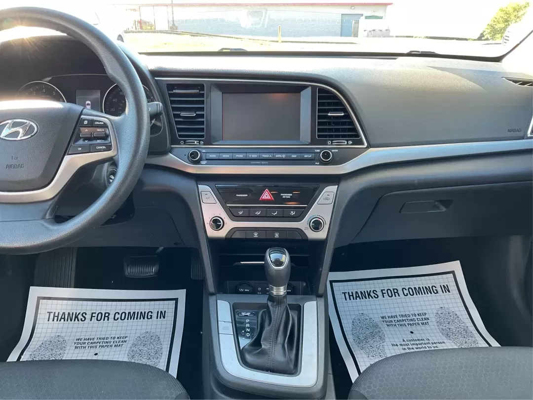 2018 Hyundai Elantra SEL (5NPD84LF6JH) with an Nu 2L I-4 DOHC engine, located at 8750 N County Rd 25A, Piqua, OH, 45356, (937) 908-9800, 40.164391, -84.232513 - **Elevate Your Daily Drive with the 2018 Hyundai Elantra SEL Perfect for Commuters and Families Alike!**<br /> <br /> Are you searching for a reliable and stylish vehicle that fits into your busy lifestyle? At Advantage Car and Credit - Piqua, we understand that finding the right car can be challen - Photo#13