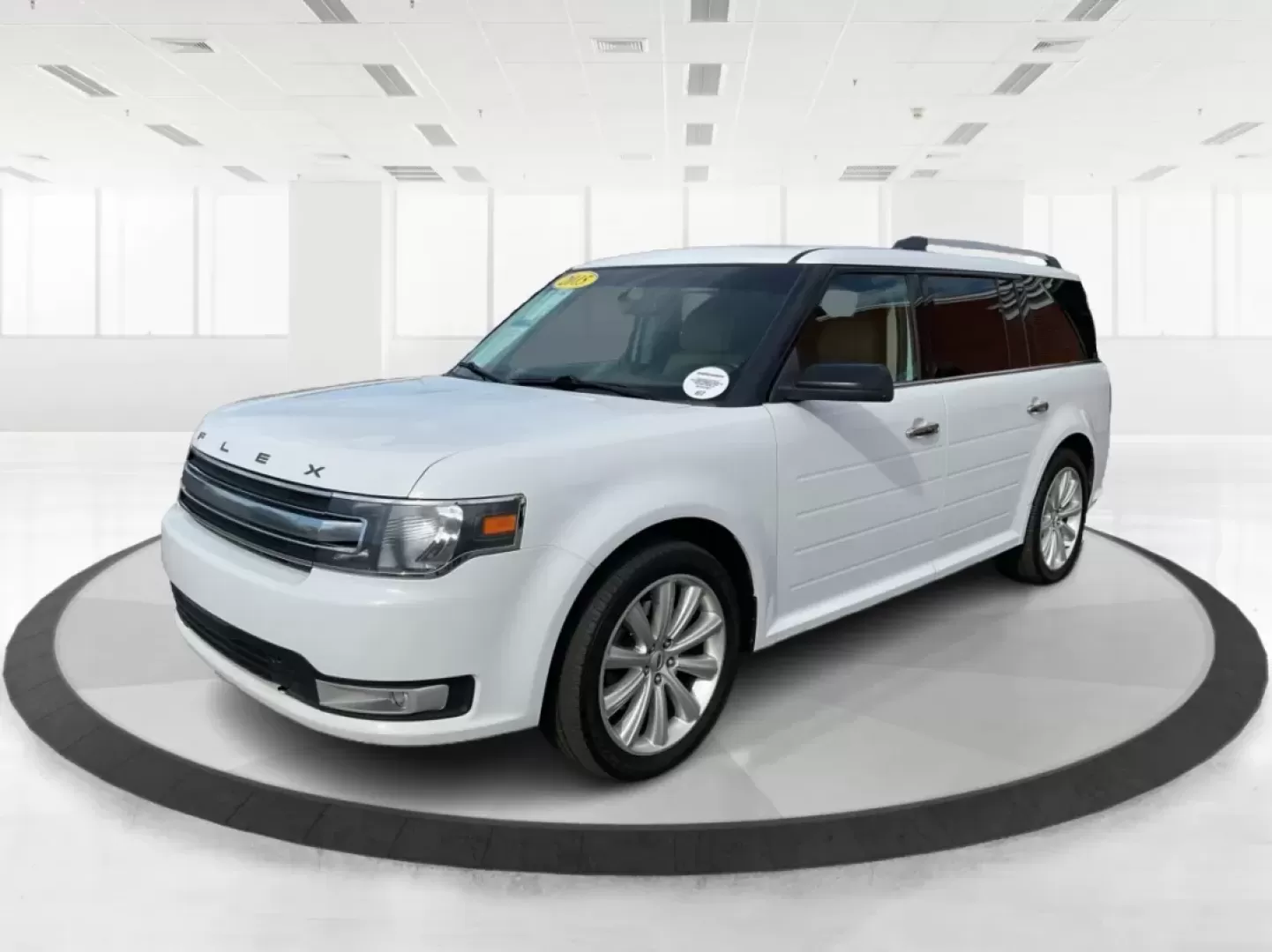 2015 Ford Flex SEL (2FMHK6C89FB) with an 3.5L V-6 DOHC engine, located at 4508 South Dixie Dr, Moraine, OH, 45439, (937) 908-9800, 39.689976, -84.218452 - **Embrace Adventures with the 2015 Ford Flex SEL at Advantage Car and Credit - Moraine!**<br /> <br /> Are you ready to elevate your lifestyle? The 2015 Ford Flex SEL is the perfect blend of comfort, versatility, and style, making it ideal for families and adventurers alike. Whether you're navigatin - Photo#8