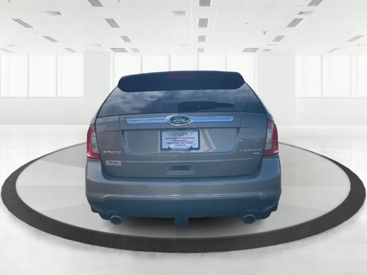 2013 Ford Edge Limited (2FMDK4KC5DB) with an 3.5L V-6 DOHC engine, located at 4508 South Dixie Dr, Moraine, OH, 45439, (937) 908-9800, 39.689976, -84.218452 - **Elevate Your Lifestyle with the 2013 Ford Edge Limited at Advantage Car and Credit - Moraine!**<br /> <br /> Are you searching for the perfect SUV that effortlessly blends comfort, functionality, and style? Look no further than the 2013 Ford Edge Limited, available now at Advantage Car and Credit - Photo#3