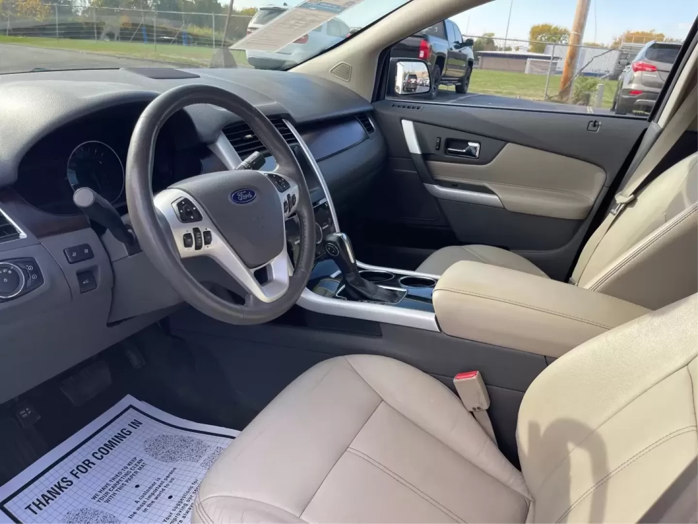 2013 Ford Edge Limited (2FMDK4KC5DB) with an 3.5L V-6 DOHC engine, located at 4508 South Dixie Dr, Moraine, OH, 45439, (937) 908-9800, 39.689976, -84.218452 - **Elevate Your Lifestyle with the 2013 Ford Edge Limited at Advantage Car and Credit - Moraine!**<br /> <br /> Are you searching for the perfect SUV that effortlessly blends comfort, functionality, and style? Look no further than the 2013 Ford Edge Limited, available now at Advantage Car and Credit - Photo#9