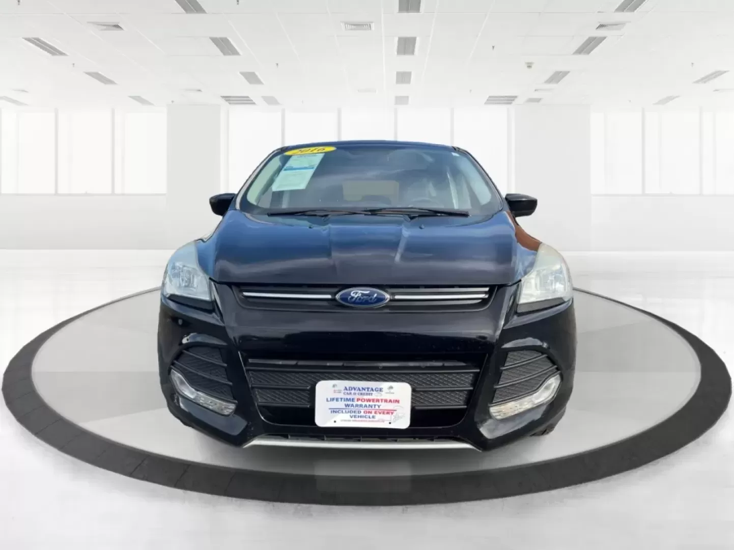 2016 Ford Escape SE (1FMCU0G97GU) with an Other engine, located at 1184 Kauffman Ave, Fairborn, OH, 45324, (937) 908-9800, 39.807072, -84.030914 - ### Discover the Adventure-Ready 2016 Ford Escape SE at Advantage Car and Credit - Fairborn!<br /> <br /> Are you looking for a compact SUV that fits perfectly into your busy lifestyle? The 2016 Ford Escape SE is your ticket to weekend adventures, family outings, or daily commutes while offering com - Photo#7