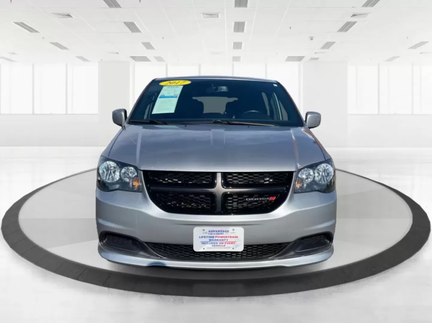 2017 Dodge Grand Caravan SE Plus (2C4RDGBGXHR) with an Pentastar 3.6L V-6 DOHC engine, located at 401 Woodman Dr, Riverside, OH, 45431, (937) 908-9800, 39.760899, -84.123421 - Are you ready to hit the road for family adventures or daily commutes? The 2017 Dodge Grand Caravan SE Plus is your ideal companion, blending comfort, versatility, and reliability in one stylish package. Perfect for growing families or anyone in need of a spacious ride, this passenger van is designe - Photo#7