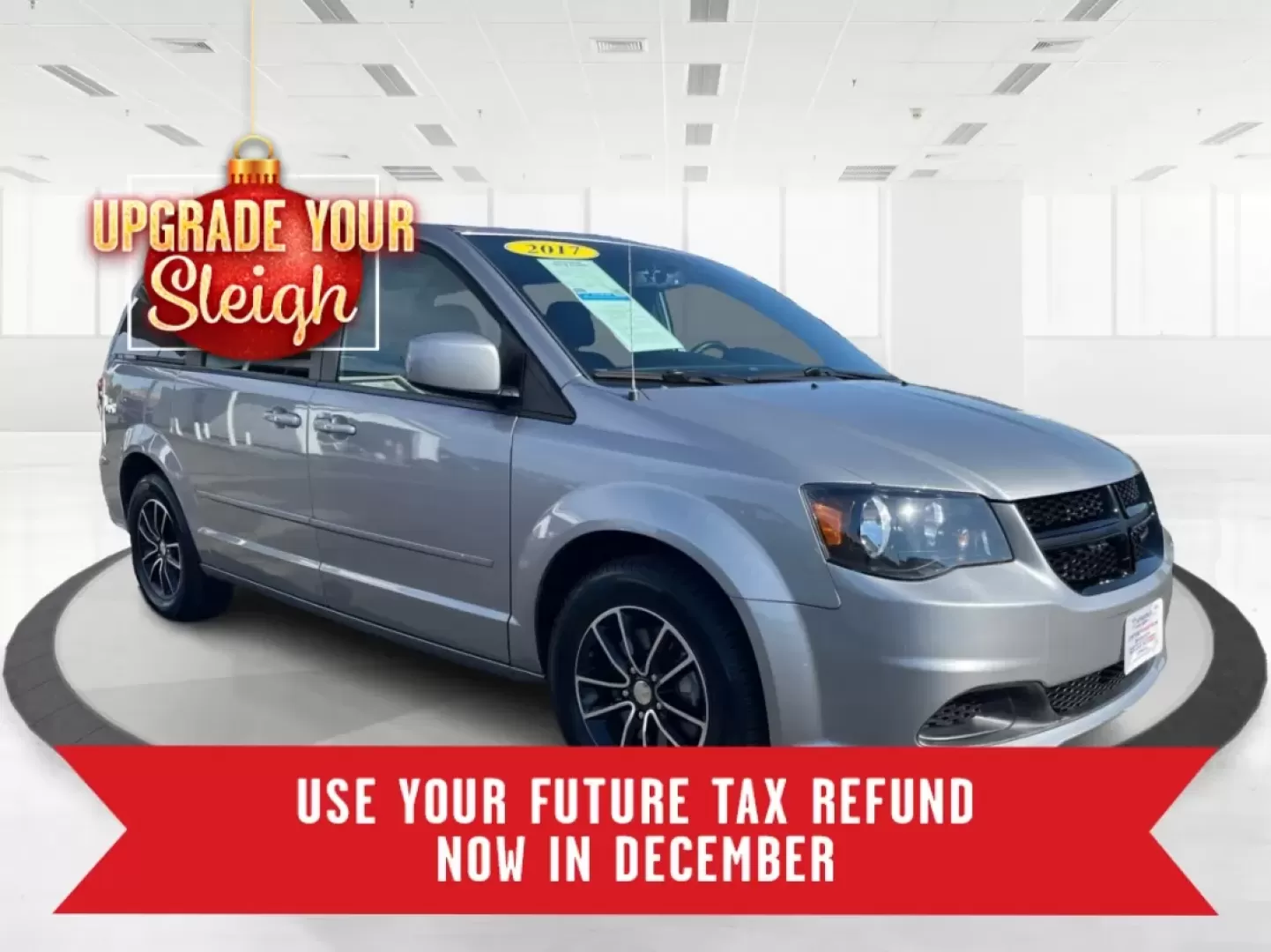 2017 Dodge Grand Caravan SE Plus (2C4RDGBGXHR) with an Pentastar 3.6L V-6 DOHC engine, located at 1230 East Main St, Xenia, OH, 45385, (937) 908-9800, 39.688026, -83.910172 - Are you ready to hit the road for family adventures or daily commutes? The 2017 Dodge Grand Caravan SE Plus is your ideal companion, blending comfort, versatility, and reliability in one stylish package. Perfect for growing families or anyone in need of a spacious ride, this passenger van is designe - Photo#0