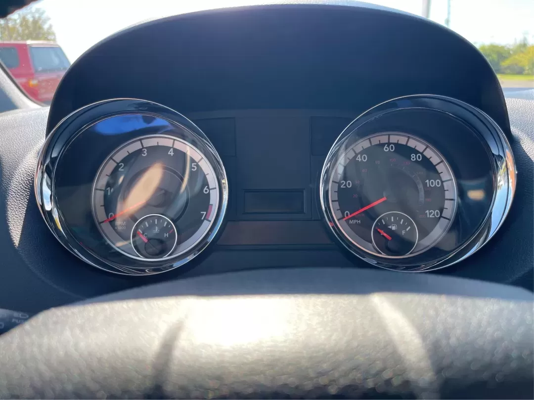 2017 Dodge Grand Caravan SE Plus (2C4RDGBGXHR) with an Pentastar 3.6L V-6 DOHC engine, located at 1230 East Main St, Xenia, OH, 45385, (937) 908-9800, 39.688026, -83.910172 - Are you ready to hit the road for family adventures or daily commutes? The 2017 Dodge Grand Caravan SE Plus is your ideal companion, blending comfort, versatility, and reliability in one stylish package. Perfect for growing families or anyone in need of a spacious ride, this passenger van is designe - Photo#15