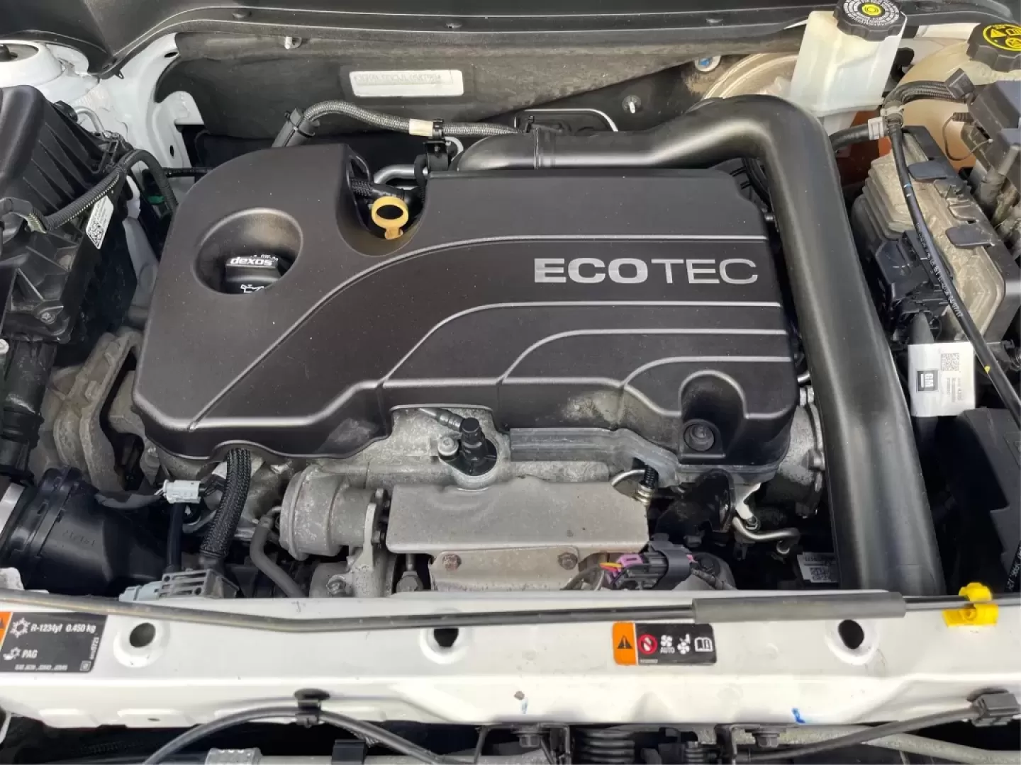 2018 GMC Terrain SLE (3GKALTEV3JL) with an Other engine, located at 8750 N County Rd 25A, Piqua, OH, 45356, (937) 908-9800, 40.164391, -84.232513 - **Adventure Awaits with the 2018 GMC Terrain SLE at Advantage Car and Credit - Piqua!**<br /> <br /> Are you on the lookout for a versatile SUV that adapts to your lifestyle, whether you're taking the kids to school, heading to work, or embarking on a weekend getaway? Look no further! The 2018 GMC T - Photo#11