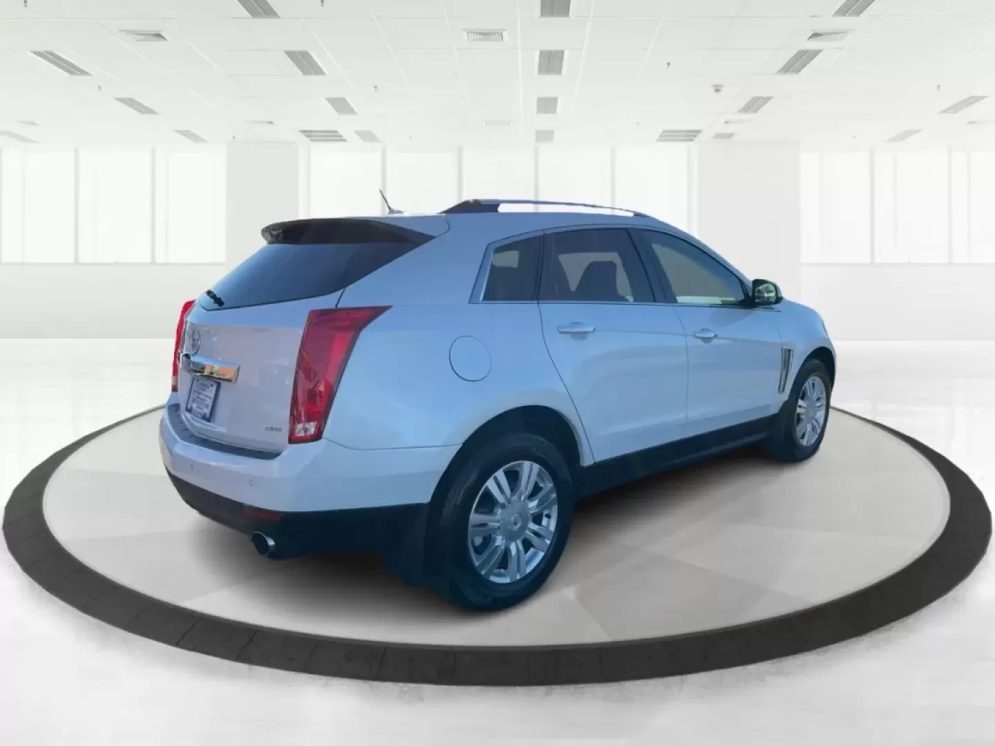 2014 Cadillac SRX Luxury Collection (3GYFNBE35ES) with an 3.6L V-6 gasoline direct injection engine, located at 401 Woodman Dr, Riverside, OH, 45431, (937) 908-9800, 39.760899, -84.123421 - **Elevate Your Everyday Adventures with the 2014 Cadillac SRX Luxury Collection!**<br /> <br /> Are you ready to redefine your driving experience? Imagine cruising through the picturesque streets of Riverside, OH, in a vehicle that seamlessly blends luxury, comfort, and practicality. The 2014 Cadill - Photo#2