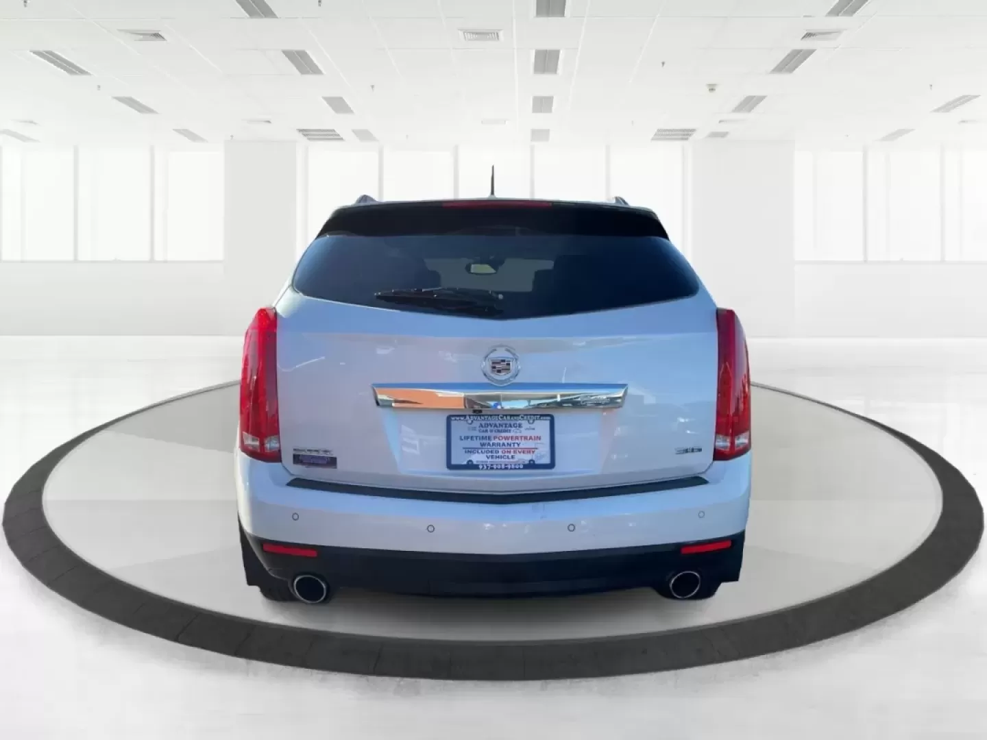 2014 Cadillac SRX Luxury Collection (3GYFNBE35ES) with an 3.6L V-6 gasoline direct injection engine, located at 401 Woodman Dr, Riverside, OH, 45431, (937) 908-9800, 39.760899, -84.123421 - **Elevate Your Everyday Adventures with the 2014 Cadillac SRX Luxury Collection!**<br /> <br /> Are you ready to redefine your driving experience? Imagine cruising through the picturesque streets of Riverside, OH, in a vehicle that seamlessly blends luxury, comfort, and practicality. The 2014 Cadill - Photo#3