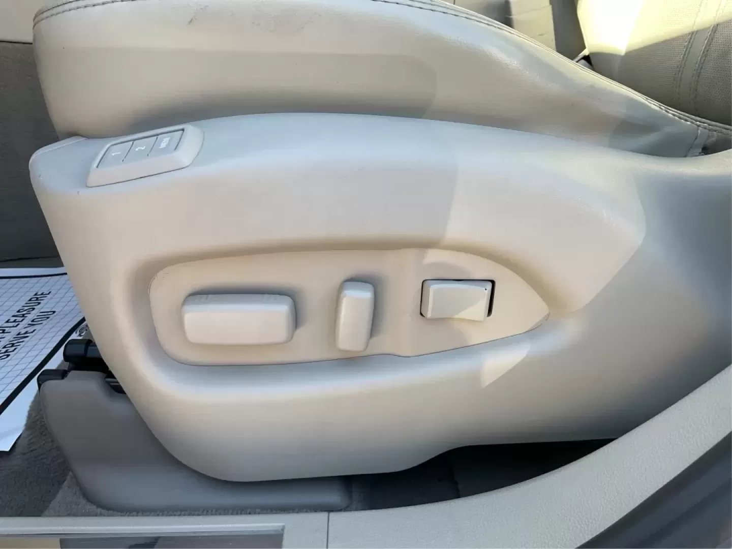 2014 Cadillac SRX Luxury Collection (3GYFNBE35ES) with an 3.6L V-6 gasoline direct injection engine, located at 401 Woodman Dr, Riverside, OH, 45431, (937) 908-9800, 39.760899, -84.123421 - **Elevate Your Everyday Adventures with the 2014 Cadillac SRX Luxury Collection!**<br /> <br /> Are you ready to redefine your driving experience? Imagine cruising through the picturesque streets of Riverside, OH, in a vehicle that seamlessly blends luxury, comfort, and practicality. The 2014 Cadill - Photo#18