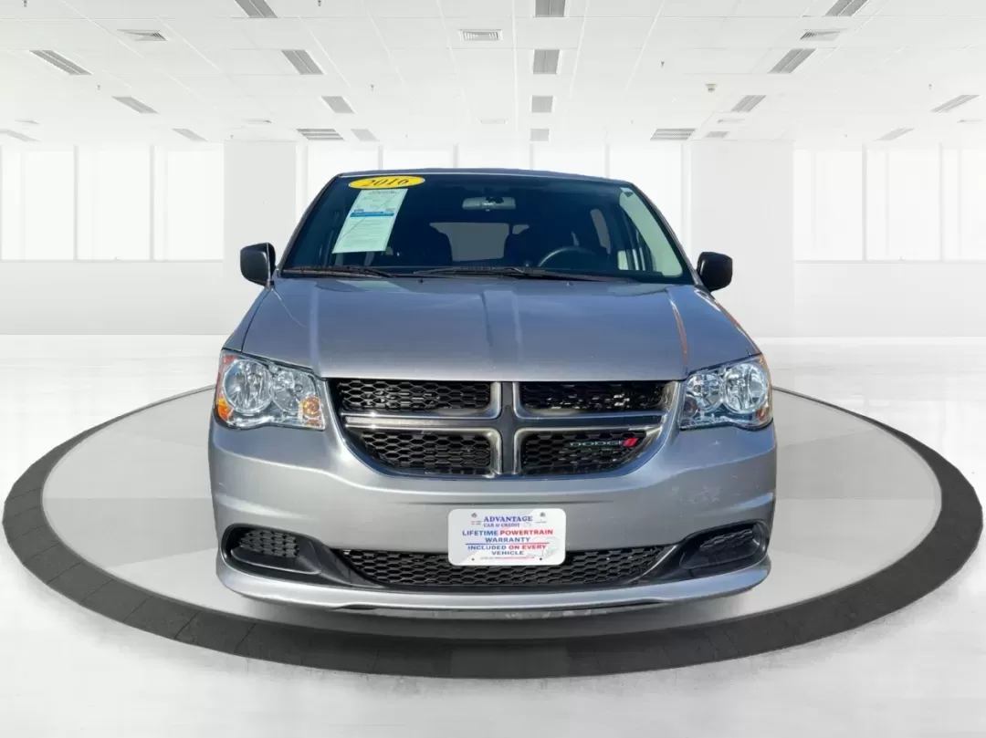 2016 Dodge Grand Caravan SE (2C4RDGBG0GR) with an Pentastar 3.6L V-6 DOHC engine, located at 1184 Kauffman Ave, Fairborn, OH, 45324, (937) 908-9800, 39.807072, -84.030914 - **Experience the Freedom of Family Adventures with the 2016 Dodge Grand Caravan SE!** <br /> <br /> Are you in search of the perfect vehicle for family road trips, daily commutes, or weekend adventures? Look no further than the 2016 Dodge Grand Caravan SE, available at Advantage Car and Credit in X - Photo#7