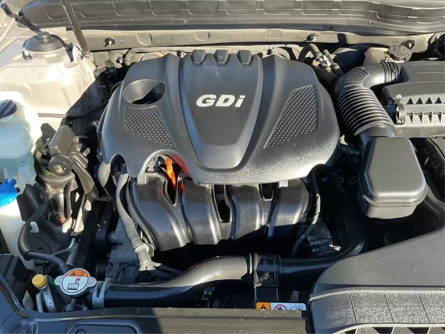 2015 Kia Optima EX (5XXGN4A74FG) with an Theta II 2.4L I-4 gasoline direct injection engine, located at 1230 East Main St, Xenia, OH, 45385, (937) 908-9800, 39.688026, -83.910172 - Experience the perfect blend of style, comfort, and reliability with this 2015 Kia Optima EX at Advantage Car and Credit in Xenia, OH. Whether you're embarking on daily commutes, family road trips, or simply looking for a trusty companion for your adventures, this vehicle is designed to meet your di - Photo#11