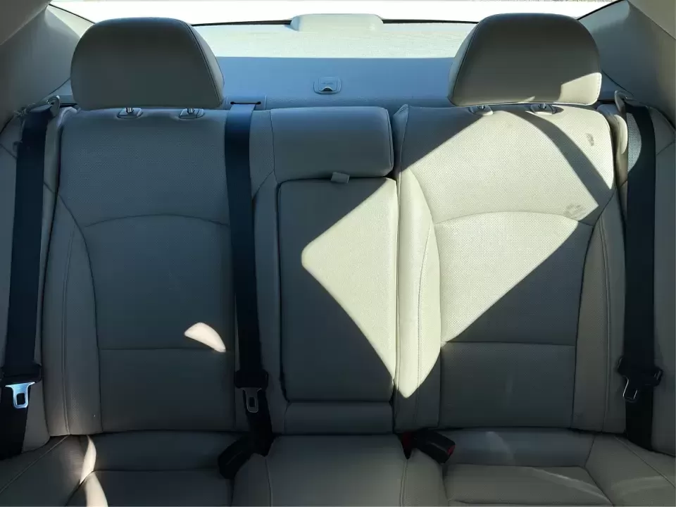 2015 Kia Optima EX (5XXGN4A74FG) with an Theta II 2.4L I-4 gasoline direct injection engine, 6-Speed Automatic transmission, located at 1184 Kauffman Ave, Fairborn, OH, 45324, (937) 908-9800, 39.807072, -84.030914 - Experience the perfect blend of style, comfort, and reliability with this 2015 Kia Optima EX at Advantage Car and Credit in Xenia, OH. Whether you're embarking on daily commutes, family road trips, or simply looking for a trusty companion for your adventures, this vehicle is designed to meet your di - Photo#14