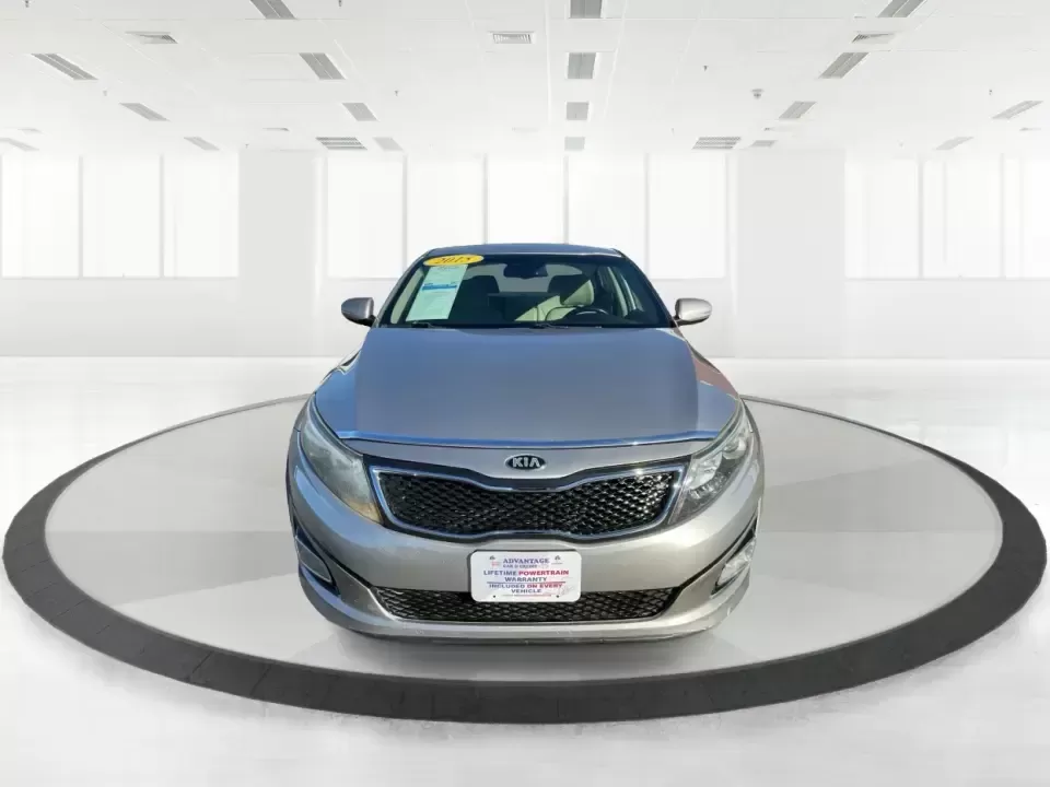 2015 Kia Optima EX (5XXGN4A74FG) with an Theta II 2.4L I-4 gasoline direct injection engine, 6-Speed Automatic transmission, located at 1099 N County Rd 25A , Troy, OH, 45373, (937) 908-9800, 40.057079, -84.212883 - Experience the perfect blend of style, comfort, and reliability with this 2015 Kia Optima EX at Advantage Car and Credit in Xenia, OH. Whether you're embarking on daily commutes, family road trips, or simply looking for a trusty companion for your adventures, this vehicle is designed to meet your di - Photo#7