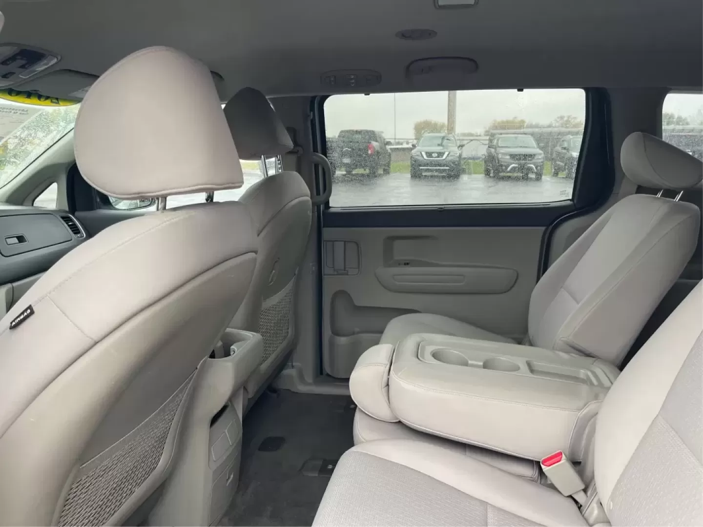 2016 Kia Sedona LX (KNDMB5C17G6) with an Lambda 3.3L V-6 gasoline direct injection engine, located at 1184 Kauffman Ave, Fairborn, OH, 45324, (937) 908-9800, 39.807072, -84.030914 - Elevate your adventures with the 2016 Kia Sedona LX, the perfect passenger van crafted for growing families and those who love to hit the road. Whether you're driving the kids to soccer practice, planning a weekend getaway, or just commuting to work, this versatile vehicle offers the space, comfort, - Photo#10