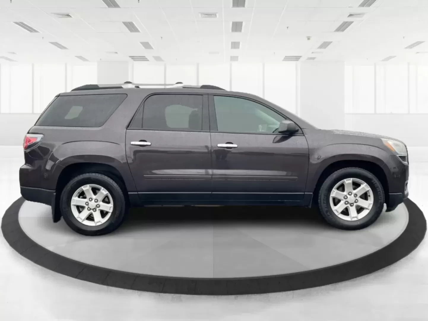 2015 GMC Acadia SLE-2 (1GKKVPKD4FJ) with an 3.6L V-6 gasoline direct injection engine, located at 1099 N County Rd 25A , Troy, OH, 45373, (937) 908-9800, 40.057079, -84.212883 - **Explore the Open Road with the 2015 GMC Acadia SLE-2 Your Family's Adventure Awaits!**<br /> <br /> Are you ready to elevate your family adventures? The 2015 GMC Acadia SLE-2 is the perfect choice for families seeking both comfort and versatility. With its spacious interior, powerful performance, - Photo#1