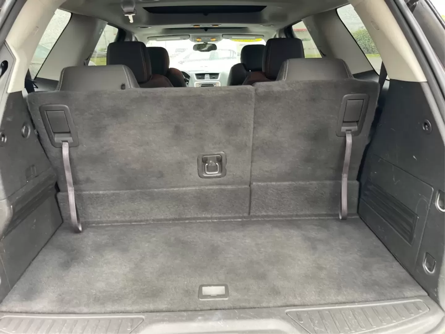 2015 GMC Acadia SLE-2 (1GKKVPKD4FJ) with an 3.6L V-6 gasoline direct injection engine, located at 1099 N County Rd 25A , Troy, OH, 45373, (937) 908-9800, 40.057079, -84.212883 - **Explore the Open Road with the 2015 GMC Acadia SLE-2 Your Family's Adventure Awaits!**<br /> <br /> Are you ready to elevate your family adventures? The 2015 GMC Acadia SLE-2 is the perfect choice for families seeking both comfort and versatility. With its spacious interior, powerful performance, - Photo#12