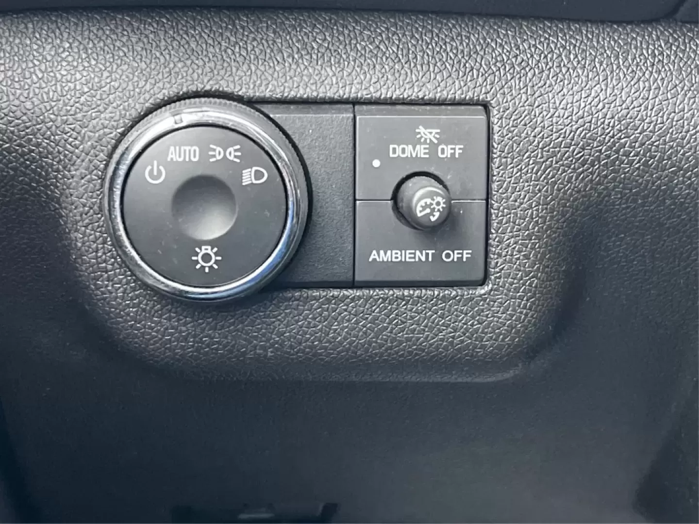 2015 GMC Acadia SLE-2 (1GKKVPKD4FJ) with an 3.6L V-6 gasoline direct injection engine, located at 1099 N County Rd 25A , Troy, OH, 45373, (937) 908-9800, 40.057079, -84.212883 - **Explore the Open Road with the 2015 GMC Acadia SLE-2 Your Family's Adventure Awaits!**<br /> <br /> Are you ready to elevate your family adventures? The 2015 GMC Acadia SLE-2 is the perfect choice for families seeking both comfort and versatility. With its spacious interior, powerful performance, - Photo#17