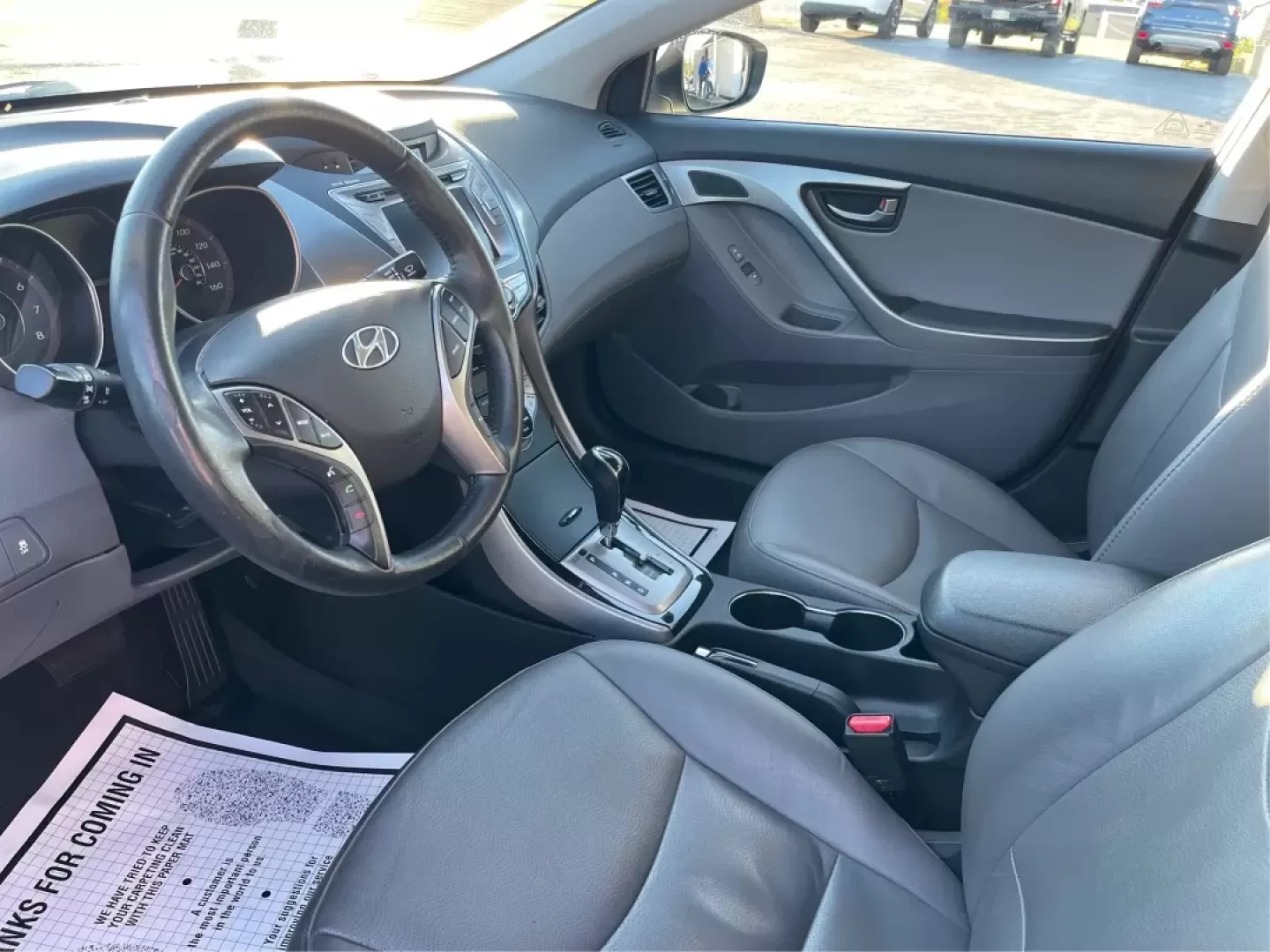 2013 Hyundai Elantra Limited (5NPDH4AE8DH) with an 1.8L I-4 DOHC engine, located at 8750 N County Rd 25A, Piqua, OH, 45356, (937) 908-9800, 40.164391, -84.232513 - Elevate your daily commute and family adventures with the versatile and stylish 2013 Hyundai Elantra Limited, available now at Advantage Car and Credit - Troy. This exceptional sedan is designed for those who appreciate a blend of comfort, efficiency, and advanced technology, making it an ideal choi - Photo#9