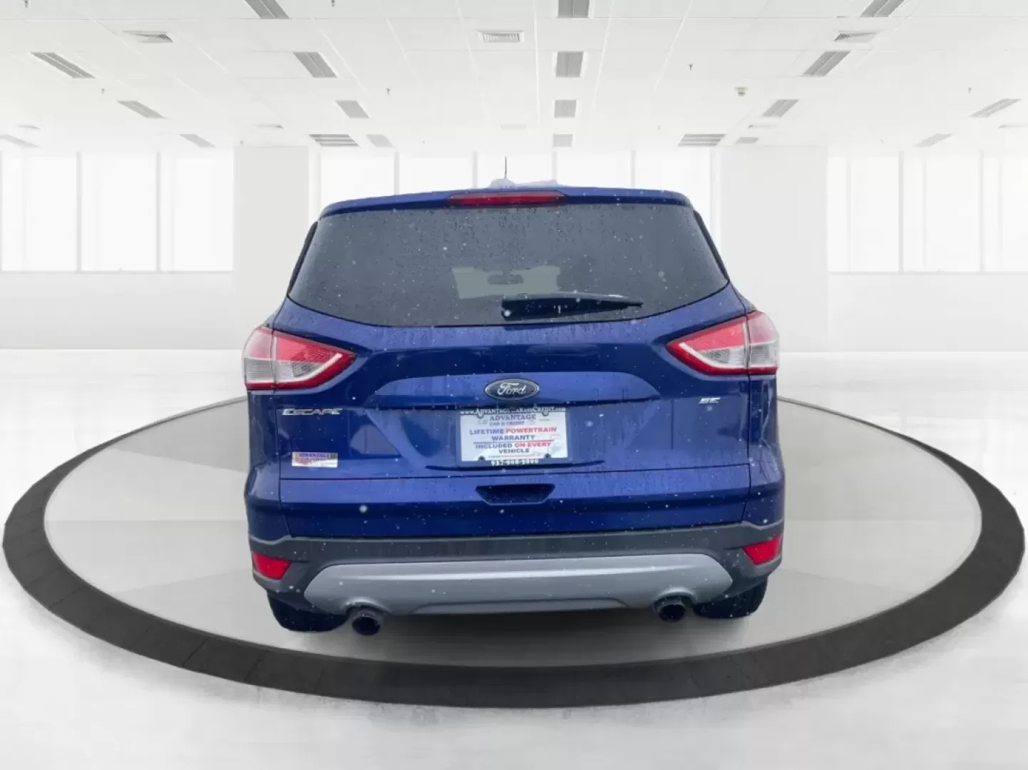 2015 Ford Escape SE (1FMCU0G73FU) with an Other engine, located at 880 E. National Road, Vandalia, OH, 45377, (937) 908-9800, 39.891918, -84.183594 - **Adventure Awaits: 2015 Ford Escape SE - Your Gateway to Freedom!**<br /> <br /> Are you ready to elevate your weekend getaways or tackle your daily commute with style and confidence? The 2015 Ford Escape SE is the perfect companion for those who crave adventure without sacrificing comfort. At Adva - Photo#3