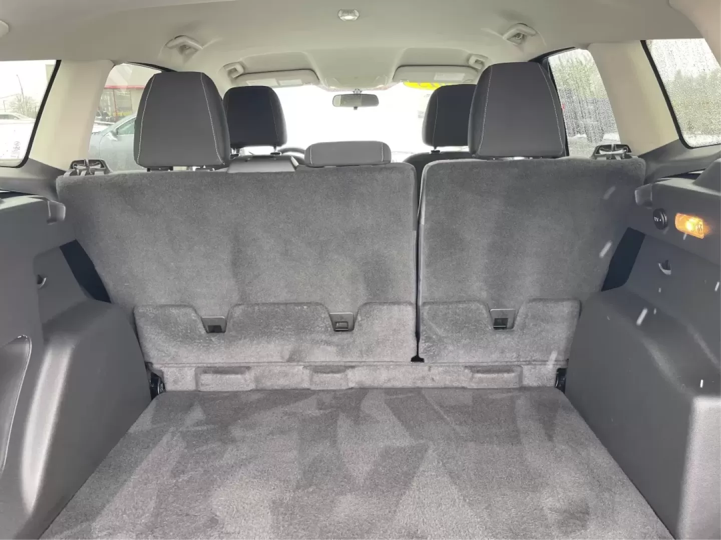 2015 Ford Escape SE (1FMCU0G73FU) with an Other engine, located at 880 E. National Road, Vandalia, OH, 45377, (937) 908-9800, 39.891918, -84.183594 - **Adventure Awaits: 2015 Ford Escape SE - Your Gateway to Freedom!**<br /> <br /> Are you ready to elevate your weekend getaways or tackle your daily commute with style and confidence? The 2015 Ford Escape SE is the perfect companion for those who crave adventure without sacrificing comfort. At Adva - Photo#12