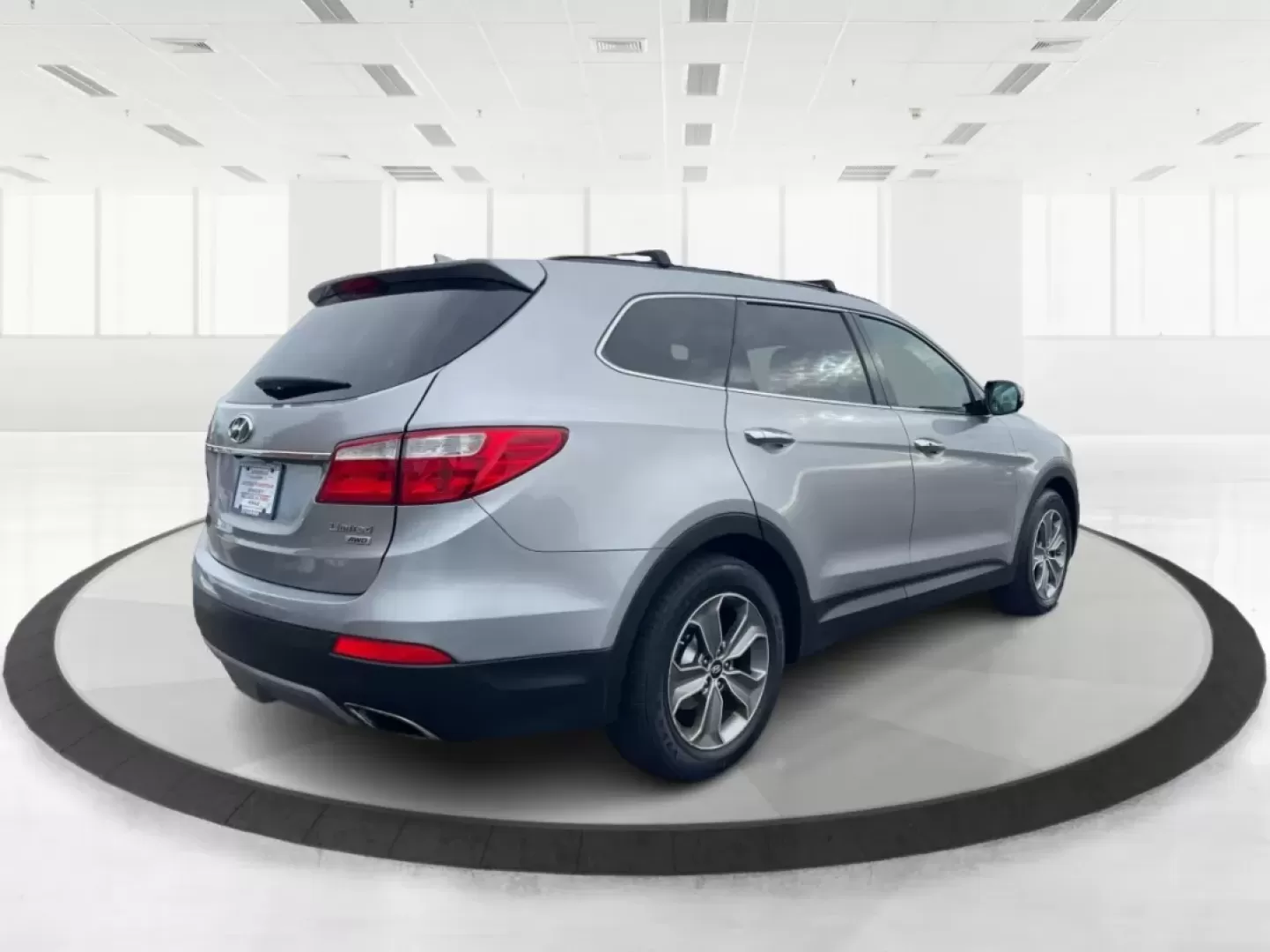 2014 Hyundai Santa Fe Limited (KM8SNDHF0EU) with an Lambda II 3.3L V-6 gasoline direct injection engine, located at 1099 N County Rd 25A , Troy, OH, 45373, (937) 908-9800, 40.057079, -84.212883 - **Rediscover Adventures with the 2014 Hyundai Santa Fe Limited Perfect for Families and Explorers Alike!**<br /> <br /> Are you searching for a reliable and spacious SUV that can accommodate your growing family or be the perfect companion for weekend getaways? Look no further than this stunning 201 - Photo#2