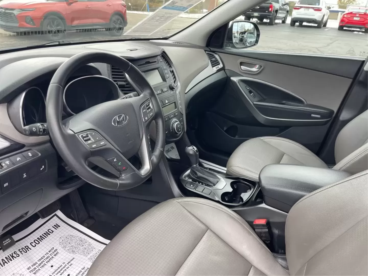 2014 Hyundai Santa Fe Limited (KM8SNDHF0EU) with an Lambda II 3.3L V-6 gasoline direct injection engine, located at 1099 N County Rd 25A , Troy, OH, 45373, (937) 908-9800, 40.057079, -84.212883 - **Rediscover Adventures with the 2014 Hyundai Santa Fe Limited Perfect for Families and Explorers Alike!**<br /> <br /> Are you searching for a reliable and spacious SUV that can accommodate your growing family or be the perfect companion for weekend getaways? Look no further than this stunning 201 - Photo#9