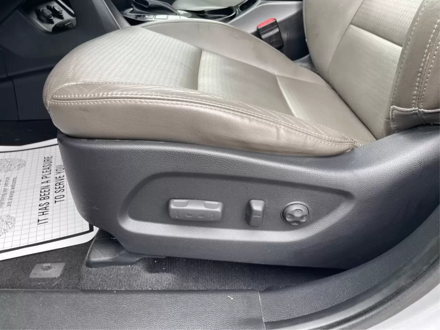 2014 Hyundai Santa Fe Limited (KM8SNDHF0EU) with an Lambda II 3.3L V-6 gasoline direct injection engine, located at 1099 N County Rd 25A , Troy, OH, 45373, (937) 908-9800, 40.057079, -84.212883 - **Rediscover Adventures with the 2014 Hyundai Santa Fe Limited Perfect for Families and Explorers Alike!**<br /> <br /> Are you searching for a reliable and spacious SUV that can accommodate your growing family or be the perfect companion for weekend getaways? Look no further than this stunning 201 - Photo#18