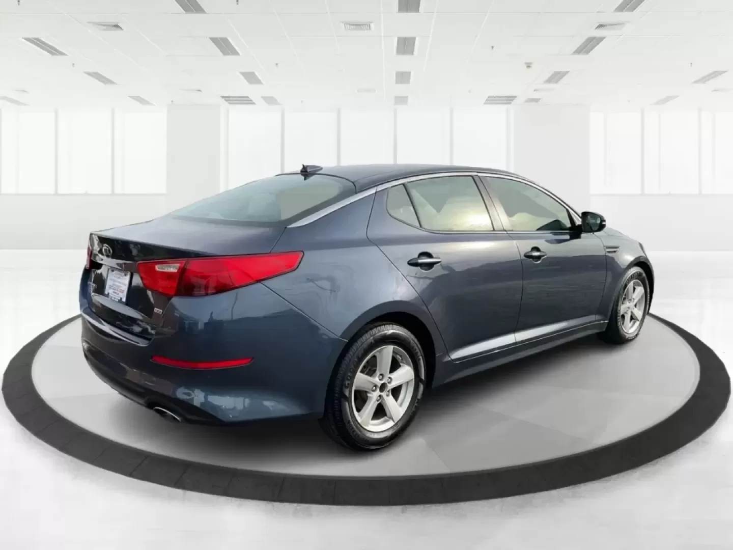 2015 Kia Optima LX (5XXGM4A77FG) with an Theta II 2.4L I-4 gasoline direct injection engine, located at 1099 N County Rd 25A , Troy, OH, 45373, (937) 908-9800, 40.057079, -84.212883 - Are you seeking a reliable and stylish vehicle that's perfect for your daily commute or weekend getaways? Look no further than this outstanding 2015 Kia Optima LX, available now at Advantage Car and Credit in Piqua, OH! This sleek sedan combines functionality and comfort, making it an ideal choice f - Photo#2