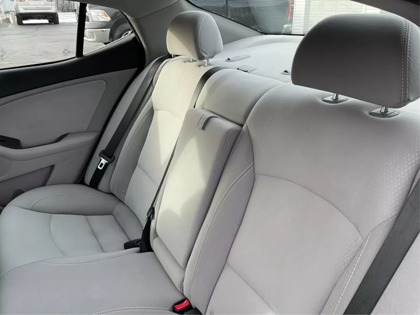 2015 Kia Optima LX (5XXGM4A77FG) with an Theta II 2.4L I-4 gasoline direct injection engine, located at 1099 N County Rd 25A , Troy, OH, 45373, (937) 908-9800, 40.057079, -84.212883 - Are you seeking a reliable and stylish vehicle that's perfect for your daily commute or weekend getaways? Look no further than this outstanding 2015 Kia Optima LX, available now at Advantage Car and Credit in Piqua, OH! This sleek sedan combines functionality and comfort, making it an ideal choice f - Photo#10