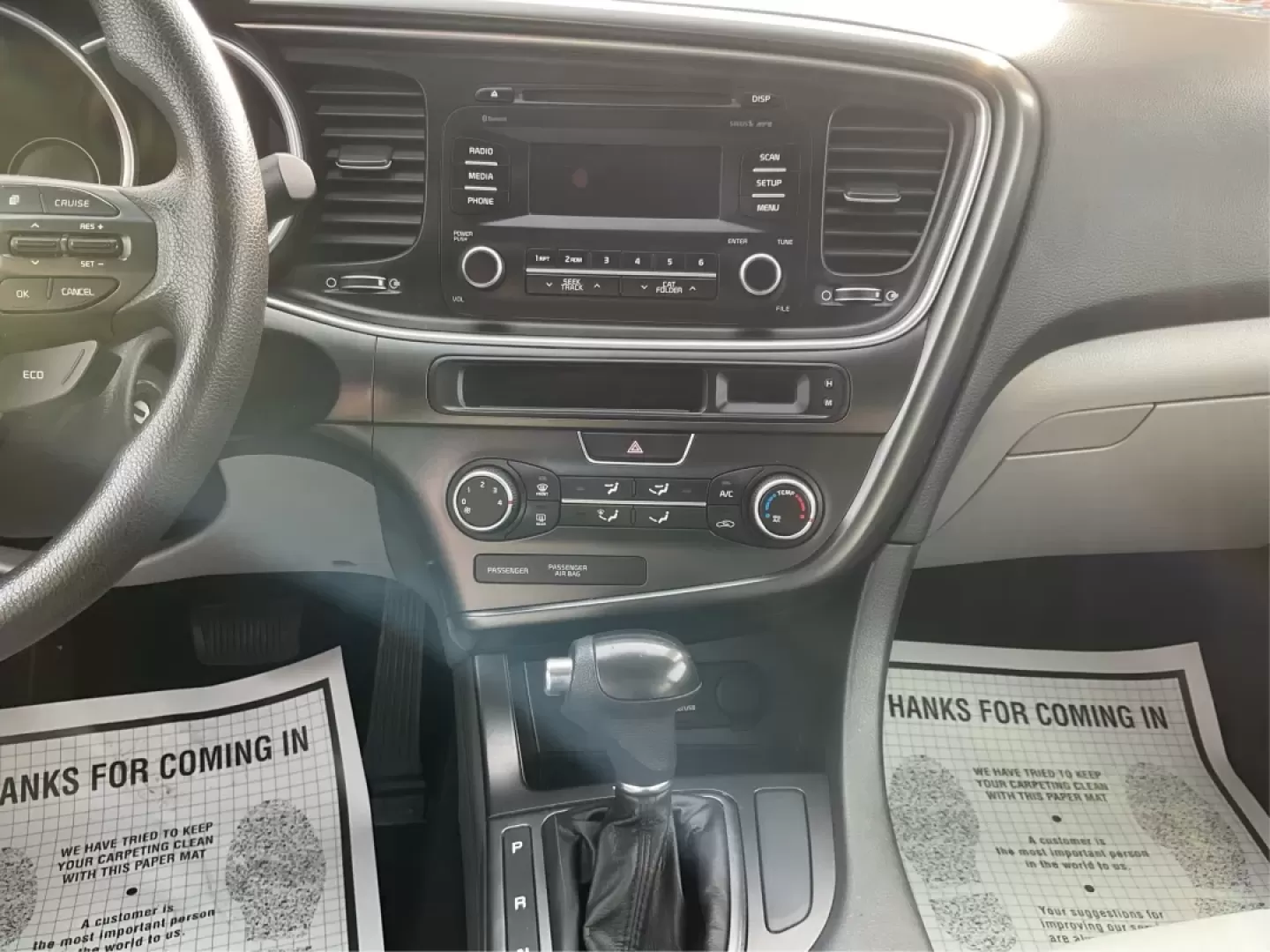 2015 Kia Optima LX (5XXGM4A77FG) with an Theta II 2.4L I-4 gasoline direct injection engine, located at 1099 N County Rd 25A , Troy, OH, 45373, (937) 908-9800, 40.057079, -84.212883 - Are you seeking a reliable and stylish vehicle that's perfect for your daily commute or weekend getaways? Look no further than this outstanding 2015 Kia Optima LX, available now at Advantage Car and Credit in Piqua, OH! This sleek sedan combines functionality and comfort, making it an ideal choice f - Photo#13