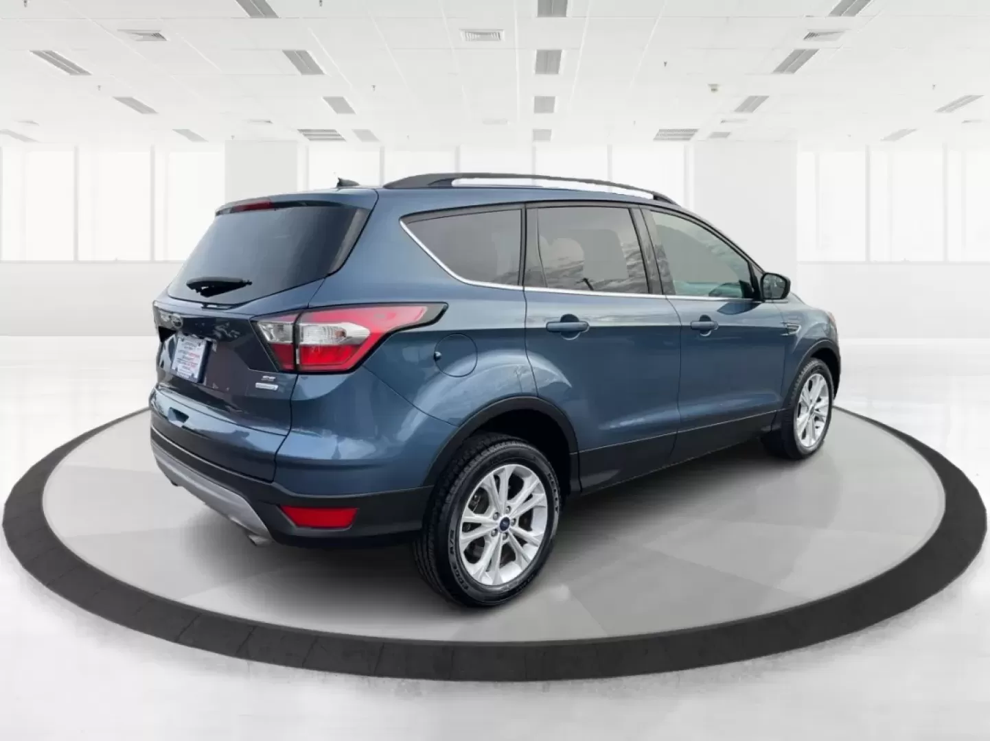 2018 Ford Escape SE (1FMCU0GD7JU) with an Other engine, located at 8750 N County Rd 25A, Piqua, OH, 45356, (937) 908-9800, 40.164391, -84.232513 - **Discover Your Next Adventure with the 2018 Ford Escape SE at Advantage Car and Credit - Piqua!**<br /> <br /> Are you ready to elevate your daily commute or weekend getaways? The 2018 Ford Escape SE is the perfect vehicle for those who crave both style and functionality in their daily lives. Wheth - Photo#2