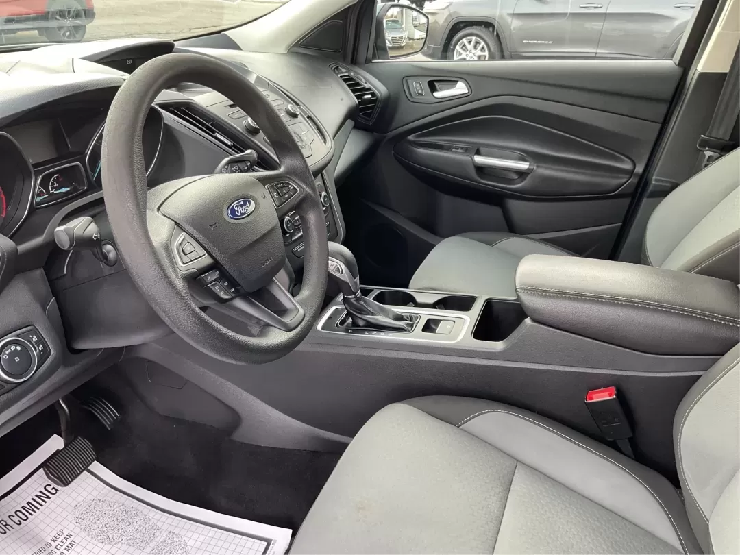 2018 Ford Escape SE (1FMCU0GD7JU) with an Other engine, located at 8750 N County Rd 25A, Piqua, OH, 45356, (937) 908-9800, 40.164391, -84.232513 - **Discover Your Next Adventure with the 2018 Ford Escape SE at Advantage Car and Credit - Piqua!**<br /> <br /> Are you ready to elevate your daily commute or weekend getaways? The 2018 Ford Escape SE is the perfect vehicle for those who crave both style and functionality in their daily lives. Wheth - Photo#9