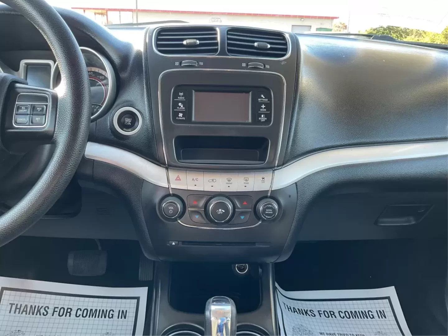 2016 Dodge Journey SE (3C4PDCAB8GT) with an Tigershark MultiAir 2.4L I-4 DOHC engine, located at 4508 South Dixie Dr, Moraine, OH, 45439, (937) 908-9800, 39.689976, -84.218452 - **Experience Life in Motion with the 2016 Dodge Journey SE SUV at Advantage Car and Credit - Moraine!**<br /> <br /> Are you ready to elevate your lifestyle? The 2016 Dodge Journey SE is the perfect blend of style, comfort, and versatility, making it the ideal SUV for growing families, weekend adven - Photo#12