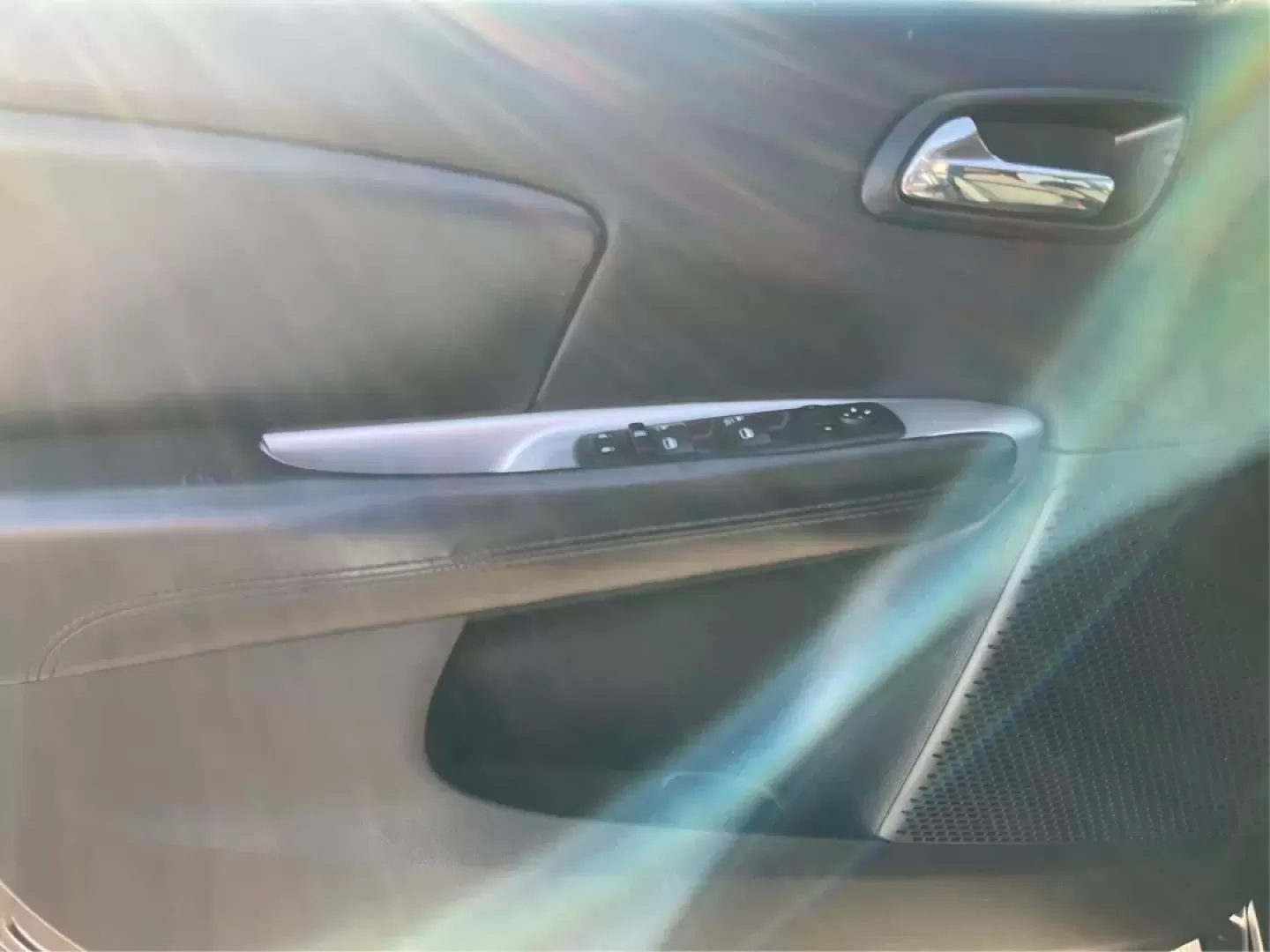 2016 Dodge Journey SE (3C4PDCAB8GT) with an Tigershark MultiAir 2.4L I-4 DOHC engine, located at 4508 South Dixie Dr, Moraine, OH, 45439, (937) 908-9800, 39.689976, -84.218452 - **Experience Life in Motion with the 2016 Dodge Journey SE SUV at Advantage Car and Credit - Moraine!**<br /> <br /> Are you ready to elevate your lifestyle? The 2016 Dodge Journey SE is the perfect blend of style, comfort, and versatility, making it the ideal SUV for growing families, weekend adven - Photo#17