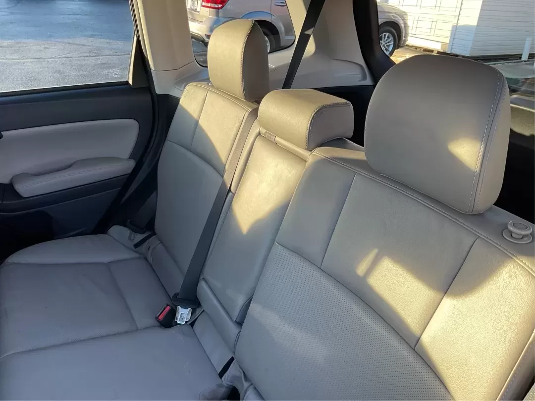 2015 Subaru Forester 2.5i Limited (JF2SJAHC5FH) with an 2.5L H-4 DOHC engine, located at 401 Woodman Dr, Riverside, OH, 45431, (937) 908-9800, 39.760899, -84.123421 - Looking for a reliable vehicle that can seamlessly transition from daily commutes to weekend adventures? Look no further than the 2015 Subaru Forester 2.5i Limited, available now at Advantage Car and Credit in Xenia, OH. This versatile SUV is perfect for growing families, outdoor enthusiasts, and an - Photo#10