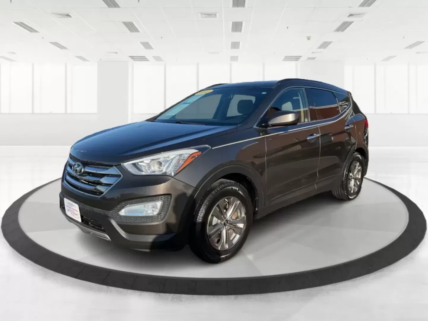 2014 Hyundai Santa Fe 2.4L (5XYZUDLBXEG) with an Theta II 2.4L I-4 gasoline direct injection engine, located at 8750 N County Rd 25A, Piqua, OH, 45356, (937) 908-9800, 40.164391, -84.232513 - **Explore New Adventures in the 2014 Hyundai Santa Fe from Advantage Car and Credit - Piqua!**<br /> <br /> Are you ready to elevate your family outings or weekend adventures? Look no further than this stunning 2014 Hyundai Santa Fe, perfect for those who crave both comfort and versatility in their - Photo#8
